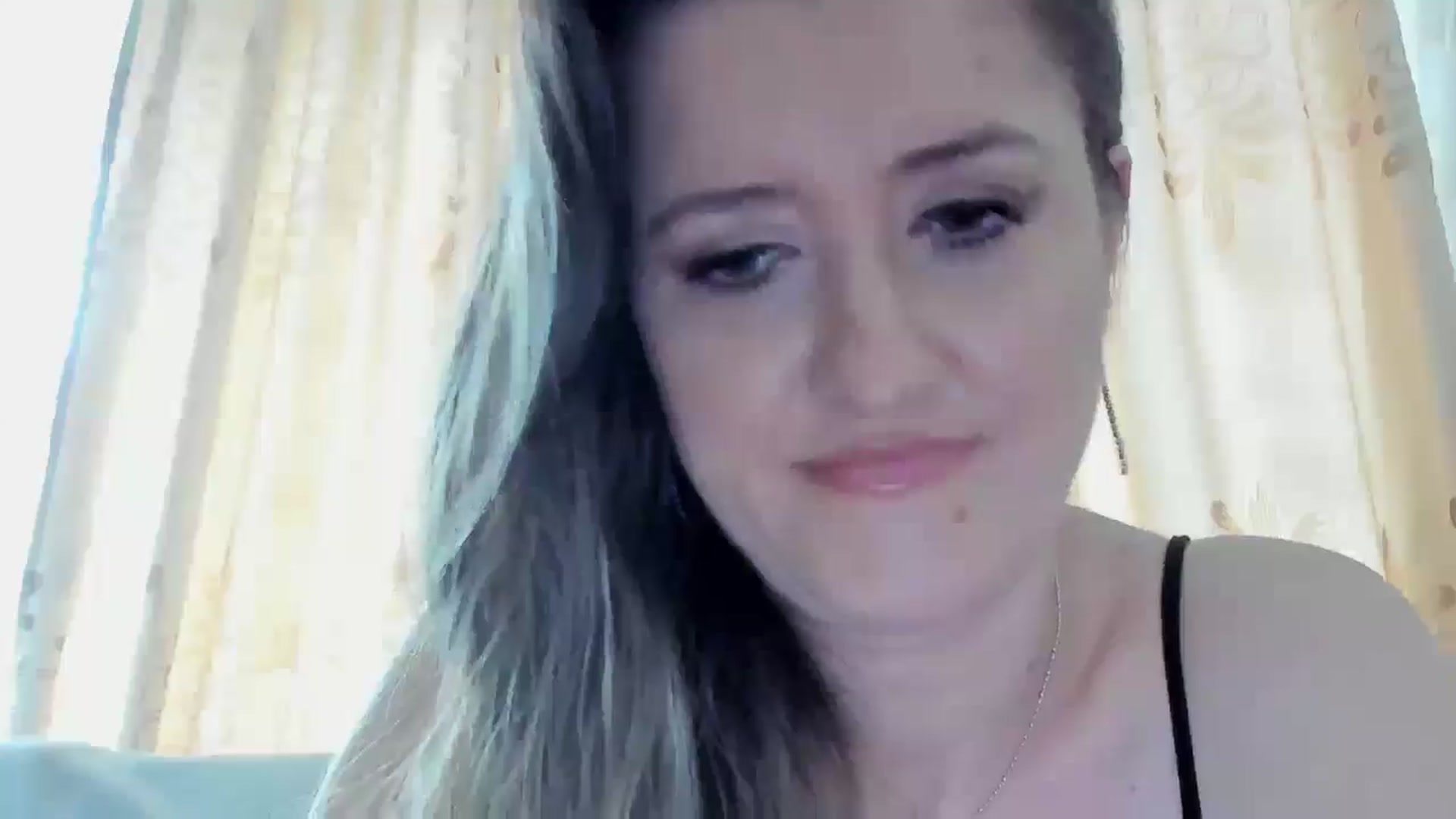 Gallery image thumbnail from BestDream's myfreecams stream on, 05/07/2025, 09:49 image 4 of 20
