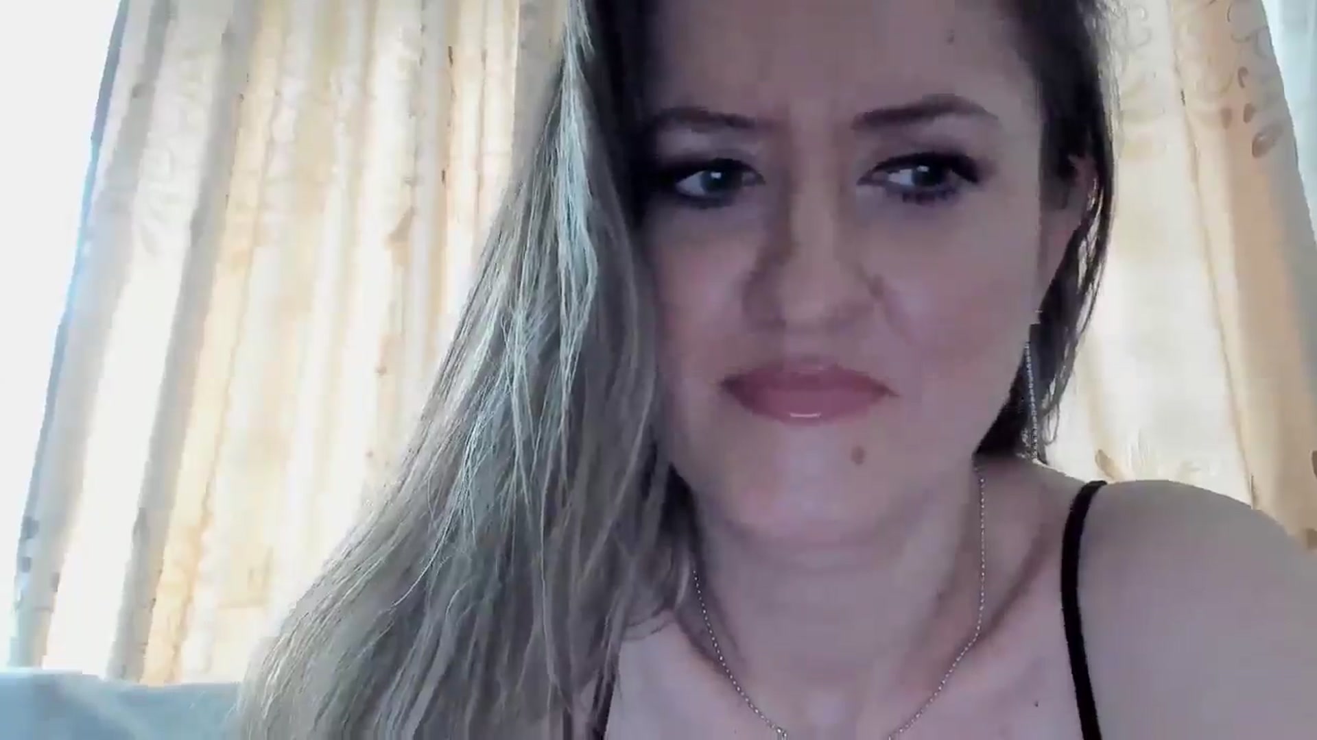 Gallery image thumbnail from BestDream's myfreecams stream on, 05/07/2025, 09:49 image 3 of 20