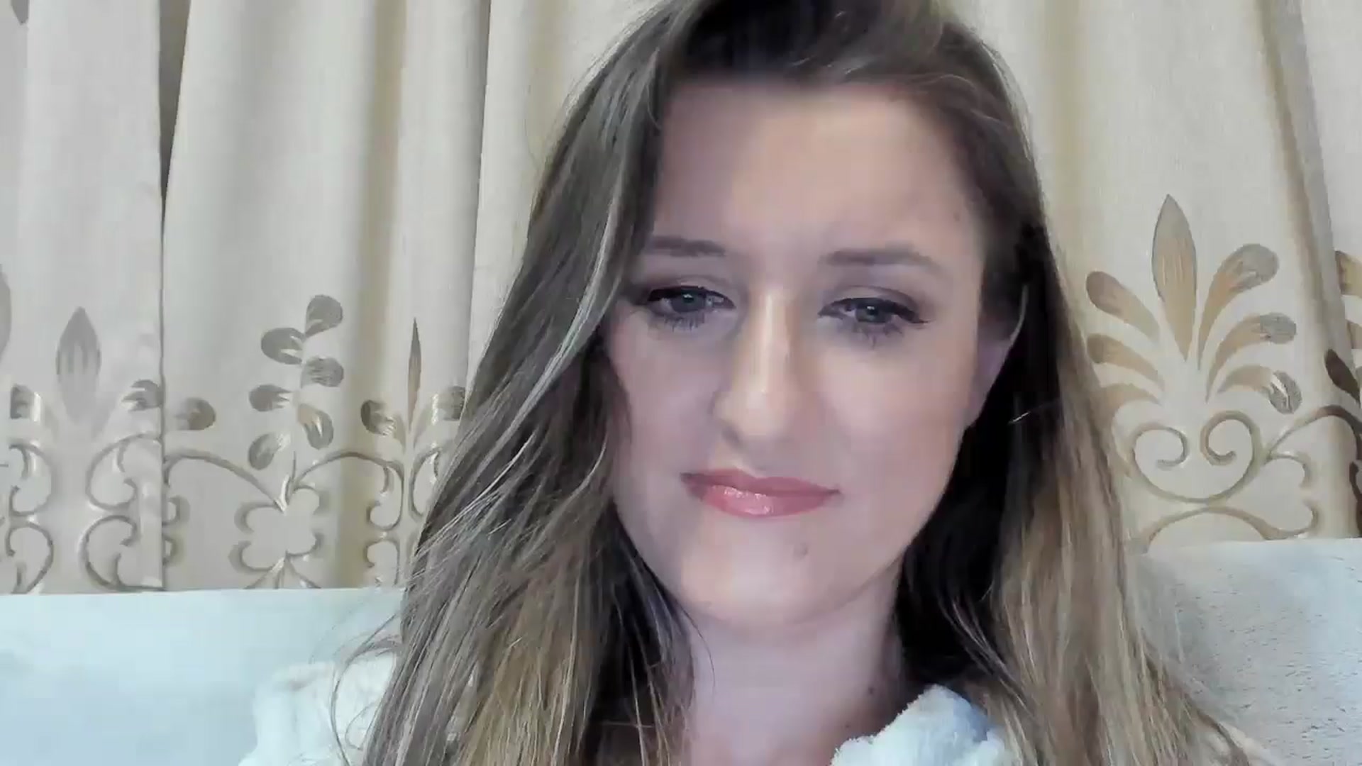 Gallery image thumbnail from BestDream's myfreecams stream on, 05/11/2025, 24:11 image 13 of 20