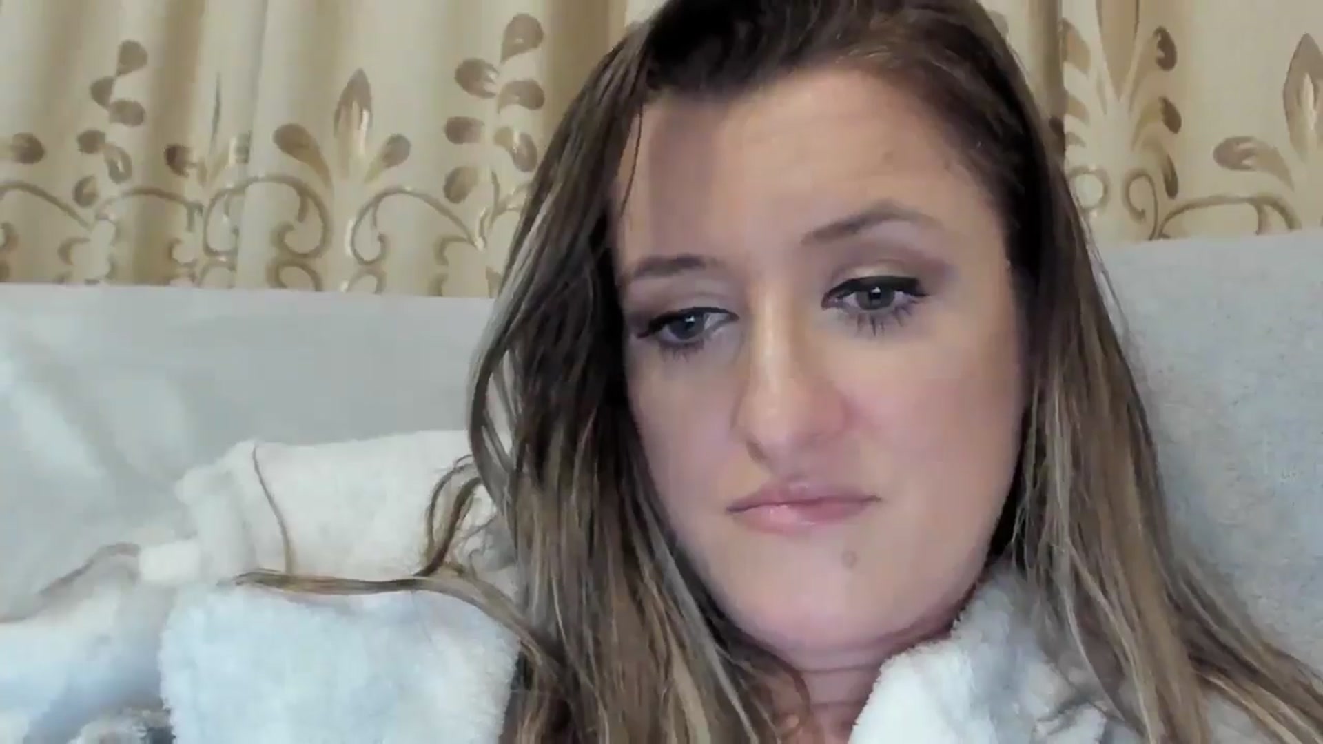 Gallery image thumbnail from BestDream's myfreecams stream on, 05/12/2025, 02:05 image 10 of 20