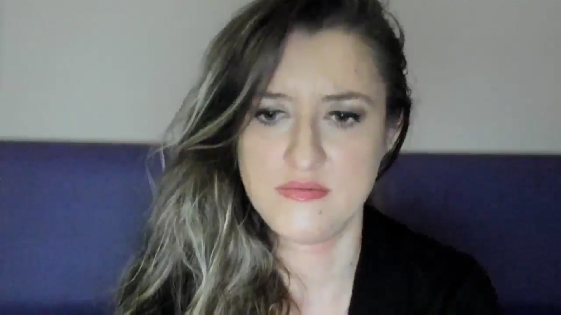 Gallery image thumbnail from BestDream's myfreecams stream on, 05/18/2025, 21:41 image 18 of 20
