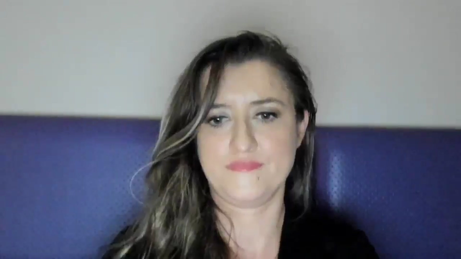 Gallery image thumbnail from BestDream's myfreecams stream on, 05/18/2025, 23:28 image 15 of 20