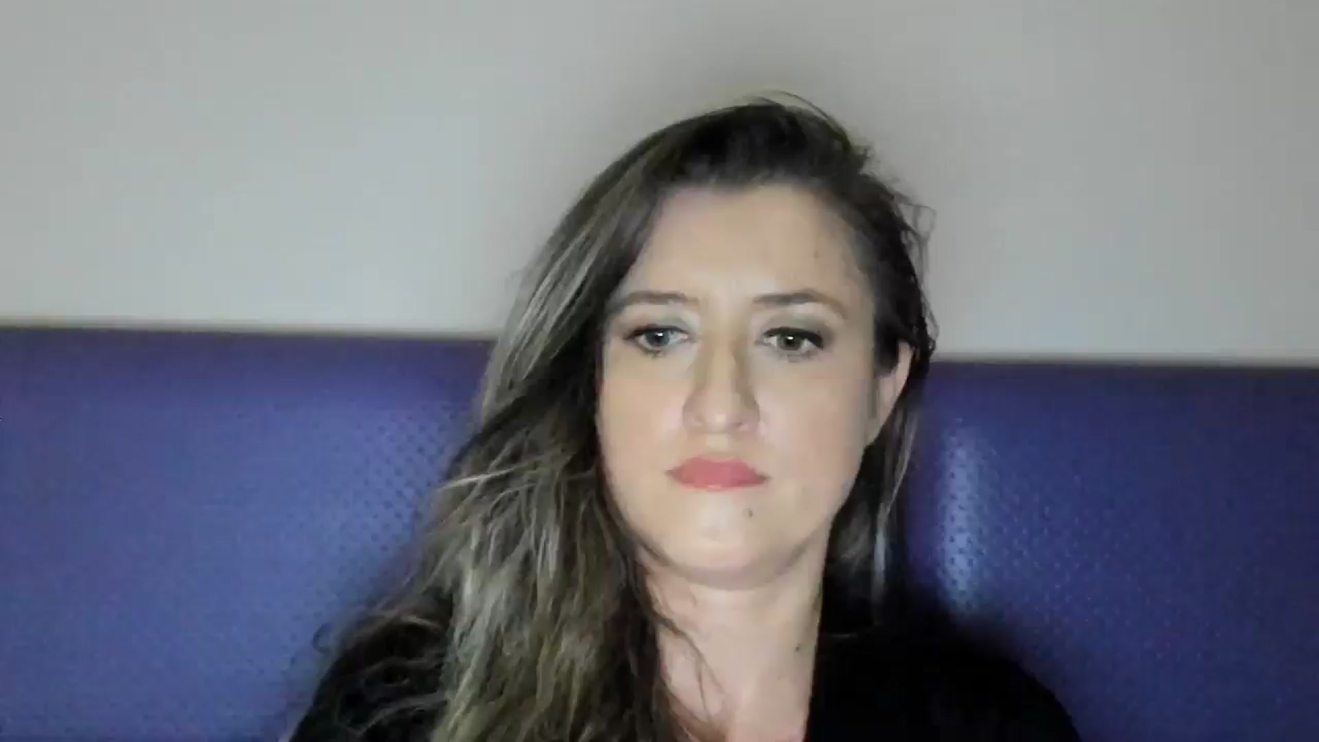 Gallery image thumbnail from BestDream's myfreecams stream on, 05/18/2025, 23:28 image 19 of 20