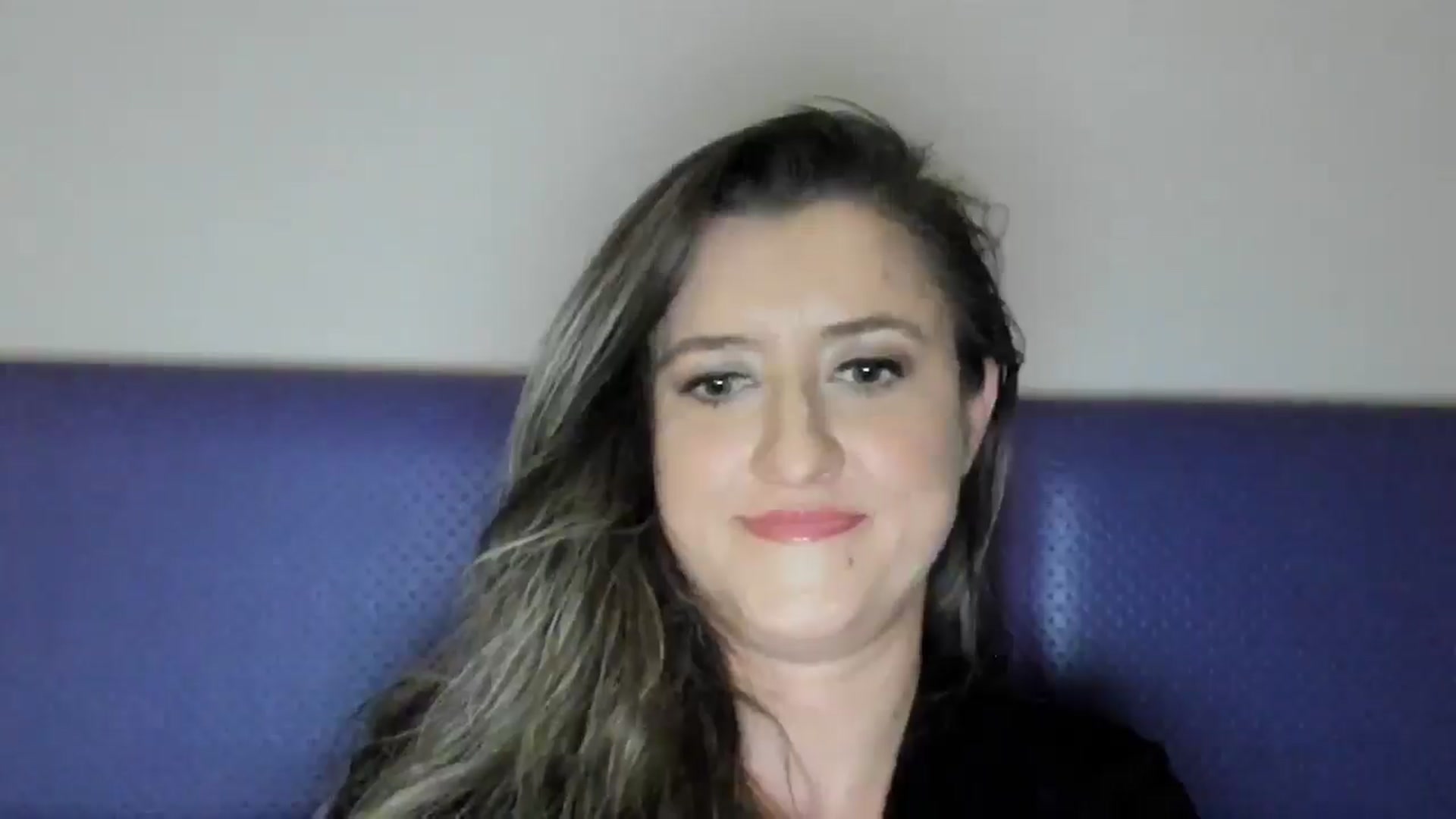 Gallery image thumbnail from BestDream's myfreecams stream on, 05/18/2025, 23:28 image 18 of 20