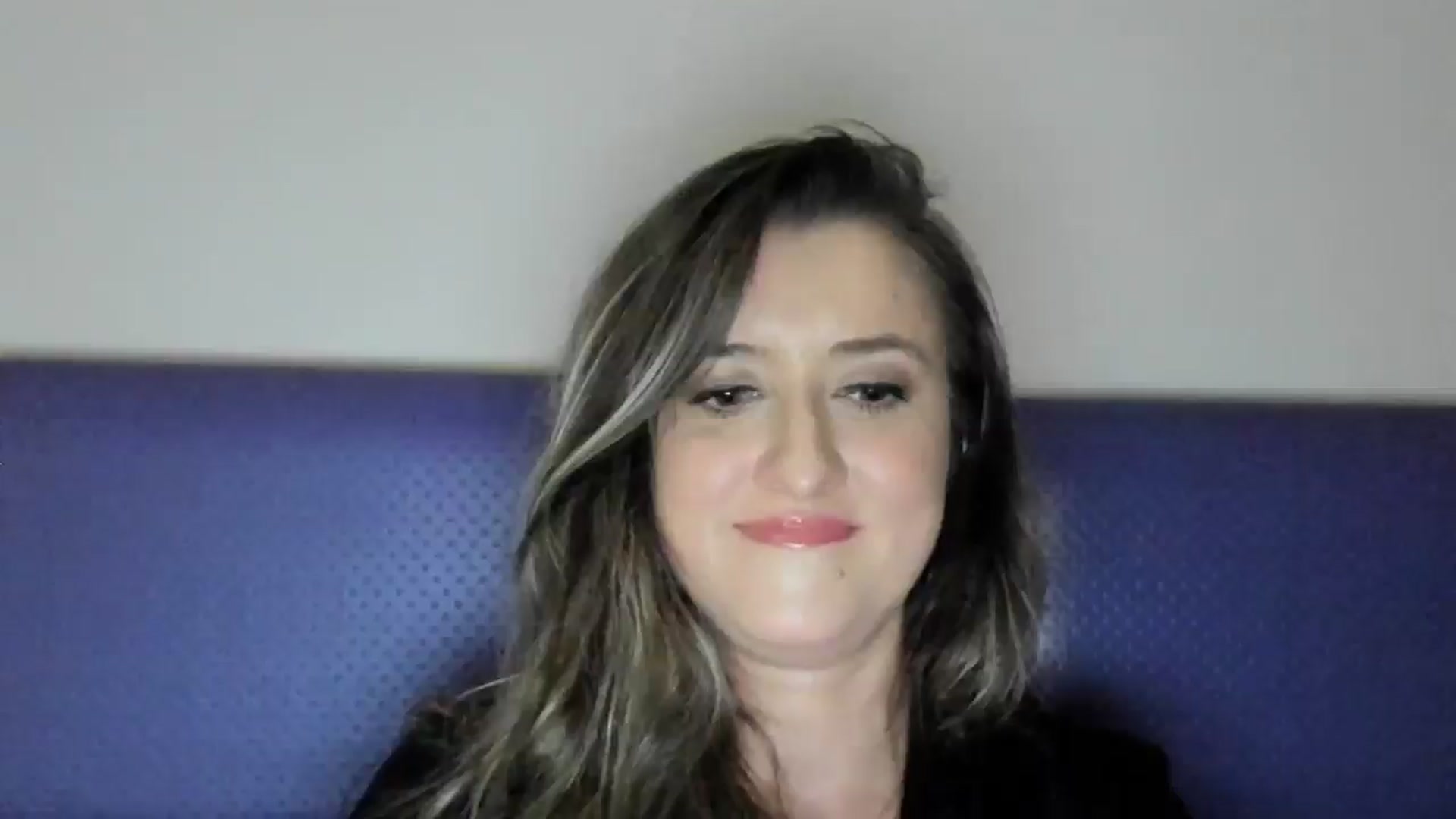 Gallery image thumbnail from BestDream's myfreecams stream on, 05/19/2025, 24:14 image 3 of 20