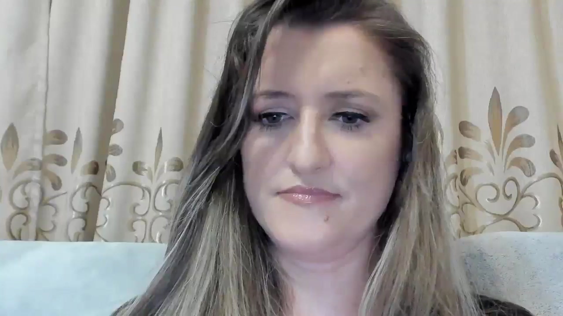 Gallery image thumbnail from BestDream's myfreecams stream on, 05/24/2025, 22:09 image 12 of 20