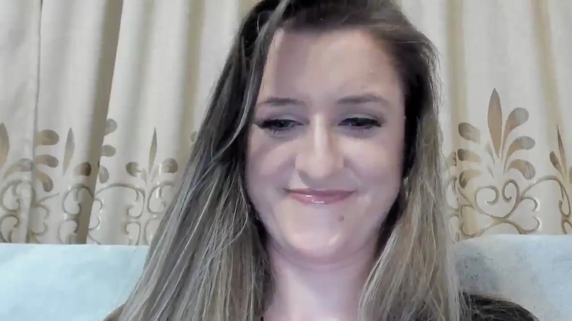 Gallery image thumbnail from BestDream's myfreecams stream on, 05/24/2025, 22:09 image 4 of 20