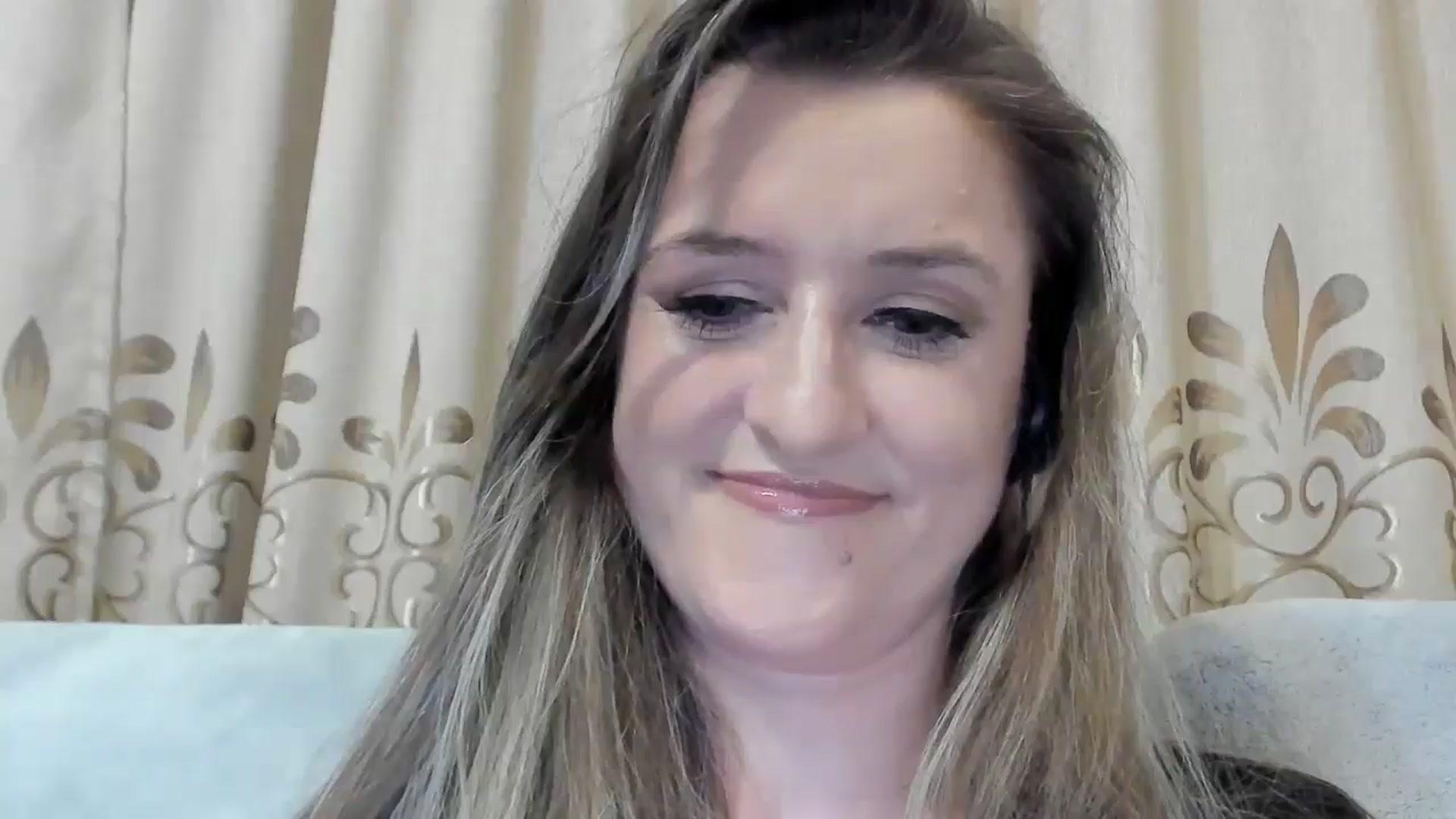 Gallery image thumbnail from BestDream's myfreecams stream on, 05/24/2025, 22:09 image 14 of 20