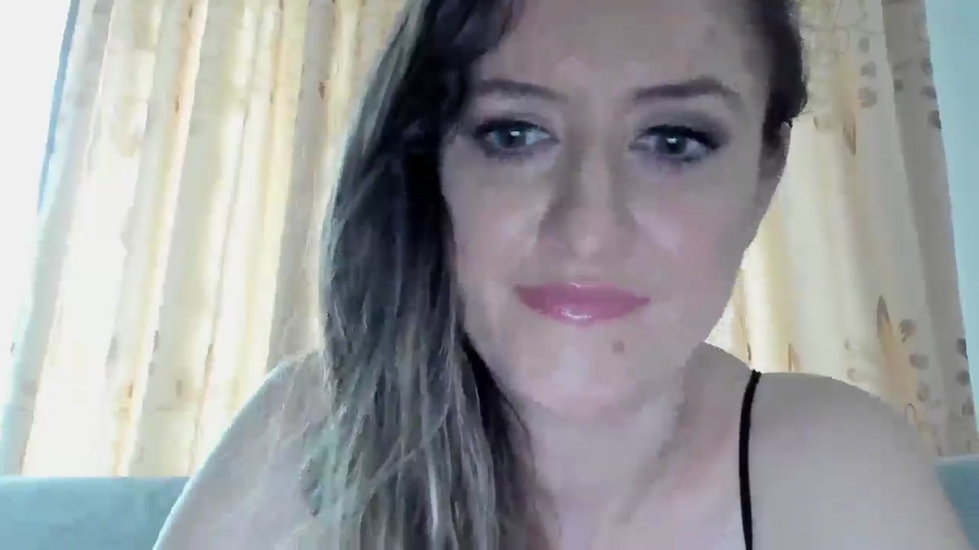 Gallery image thumbnail from BestDream's myfreecams stream on, 05/26/2025, 11:43 image 19 of 20
