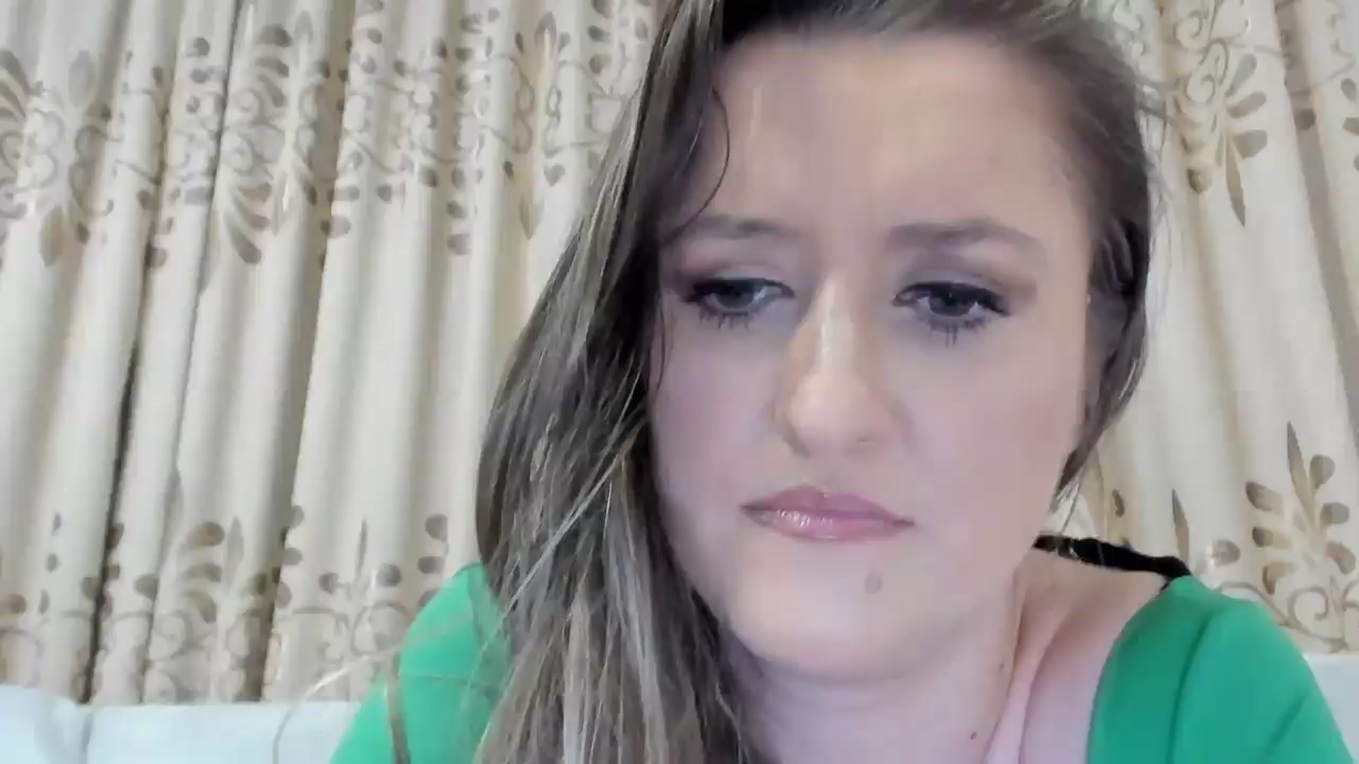 Gallery image thumbnail from BestDream's myfreecams stream on, 05/26/2025, 22:41 image 1 of 20