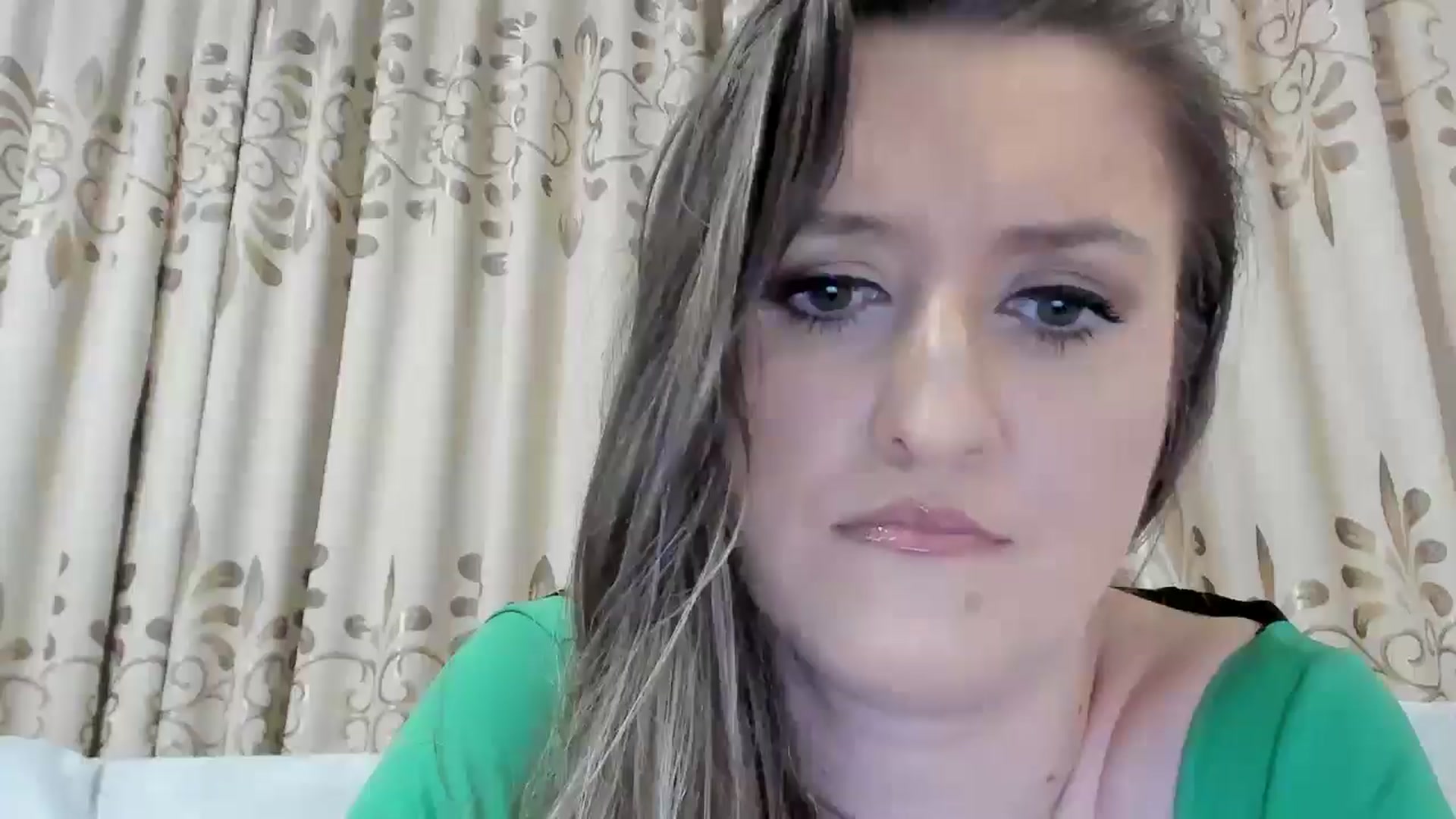 Gallery image thumbnail from BestDream's myfreecams stream on, 05/26/2025, 22:41 image 12 of 20