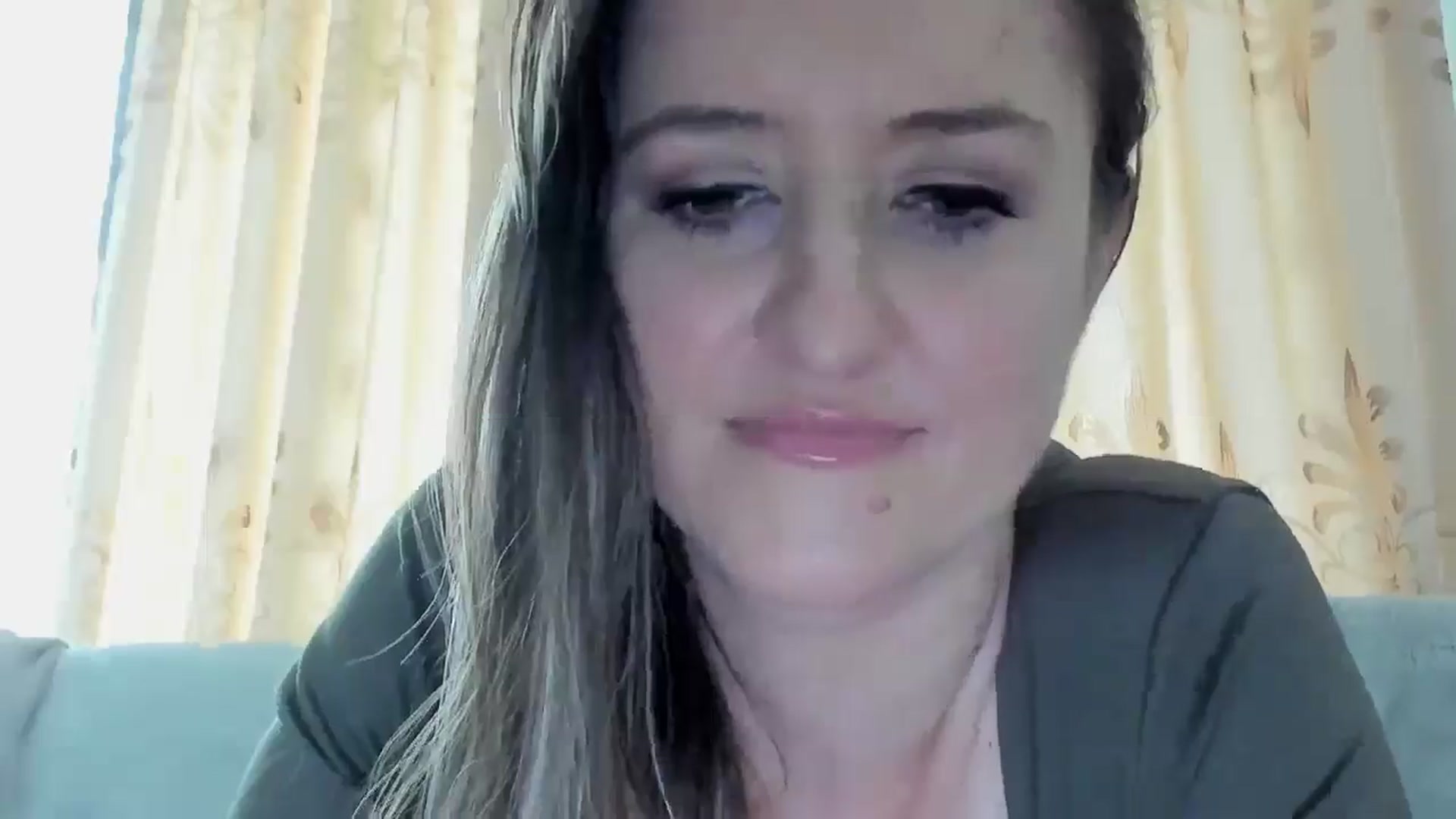 Gallery image thumbnail from BestDream's myfreecams stream on, 05/27/2025, 11:19 image 15 of 20