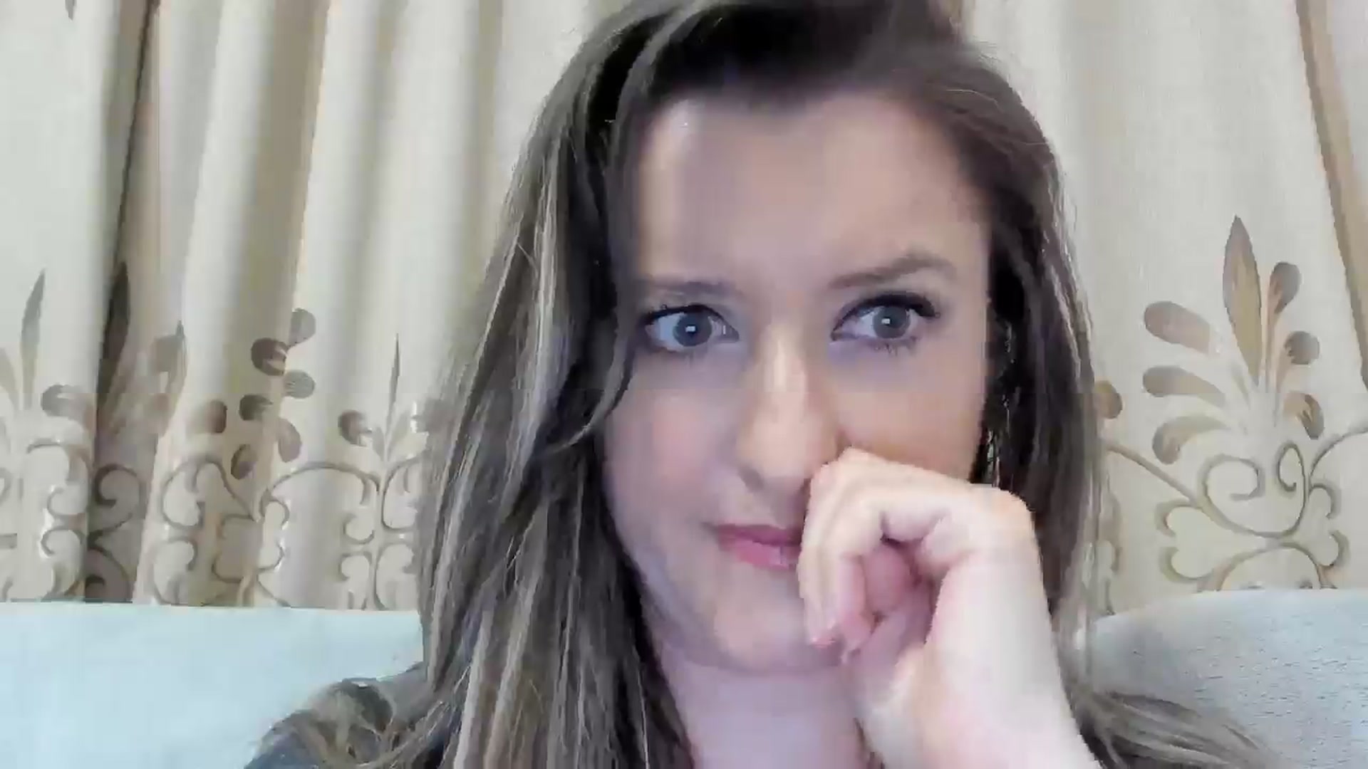 Gallery image thumbnail from BestDream's myfreecams stream on, 06/01/2025, 23:36 image 9 of 20