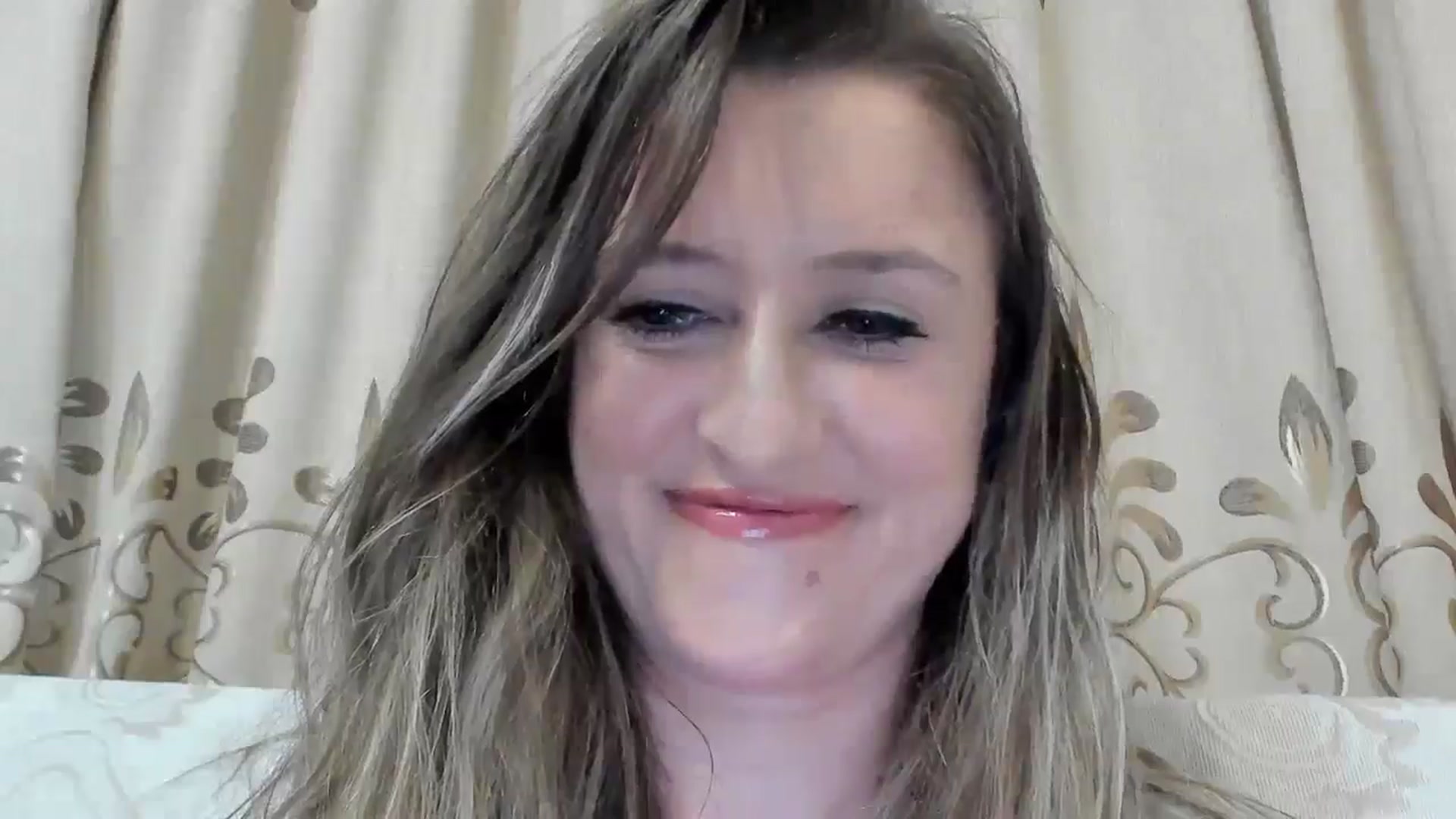 Gallery image thumbnail from BestDream's myfreecams stream on, 06/09/2025, 22:48 image 17 of 20
