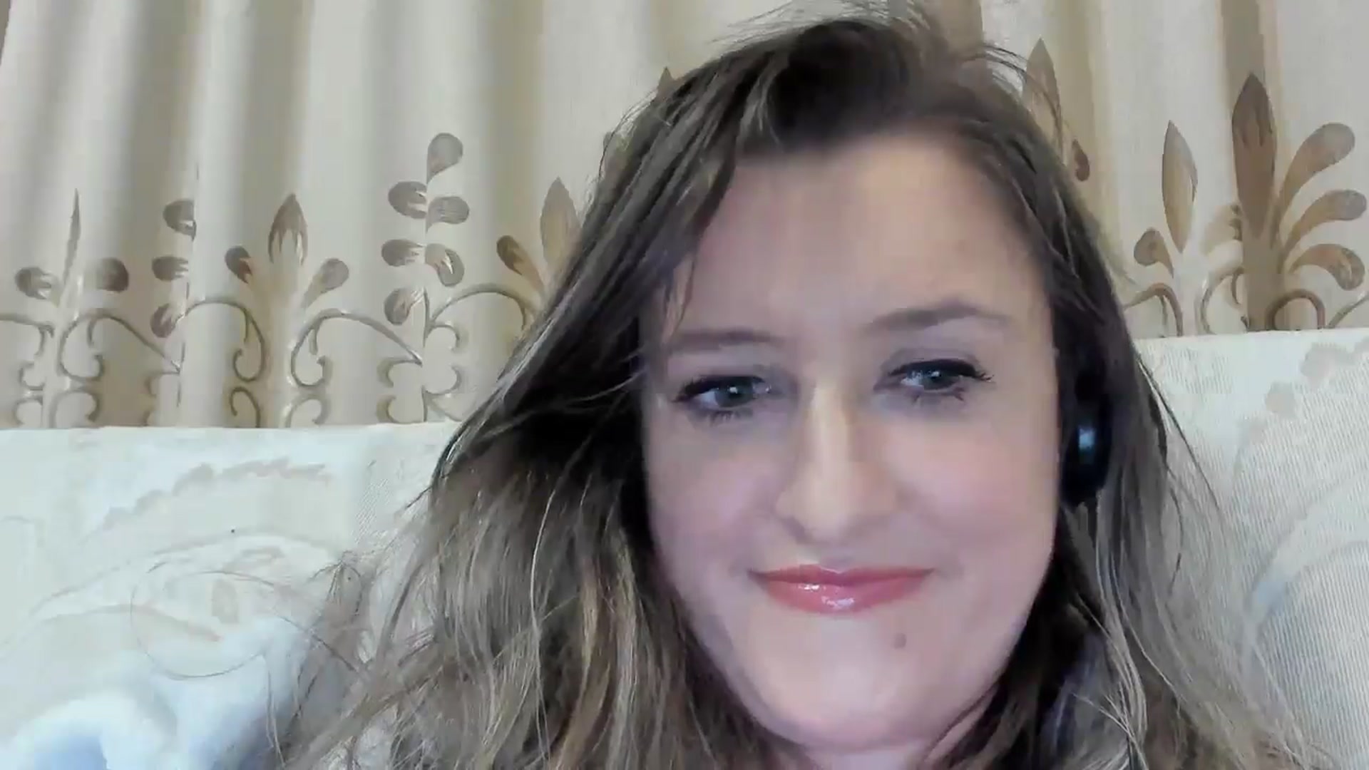 Gallery image thumbnail from BestDream's myfreecams stream on, 06/09/2025, 23:15 image 18 of 20