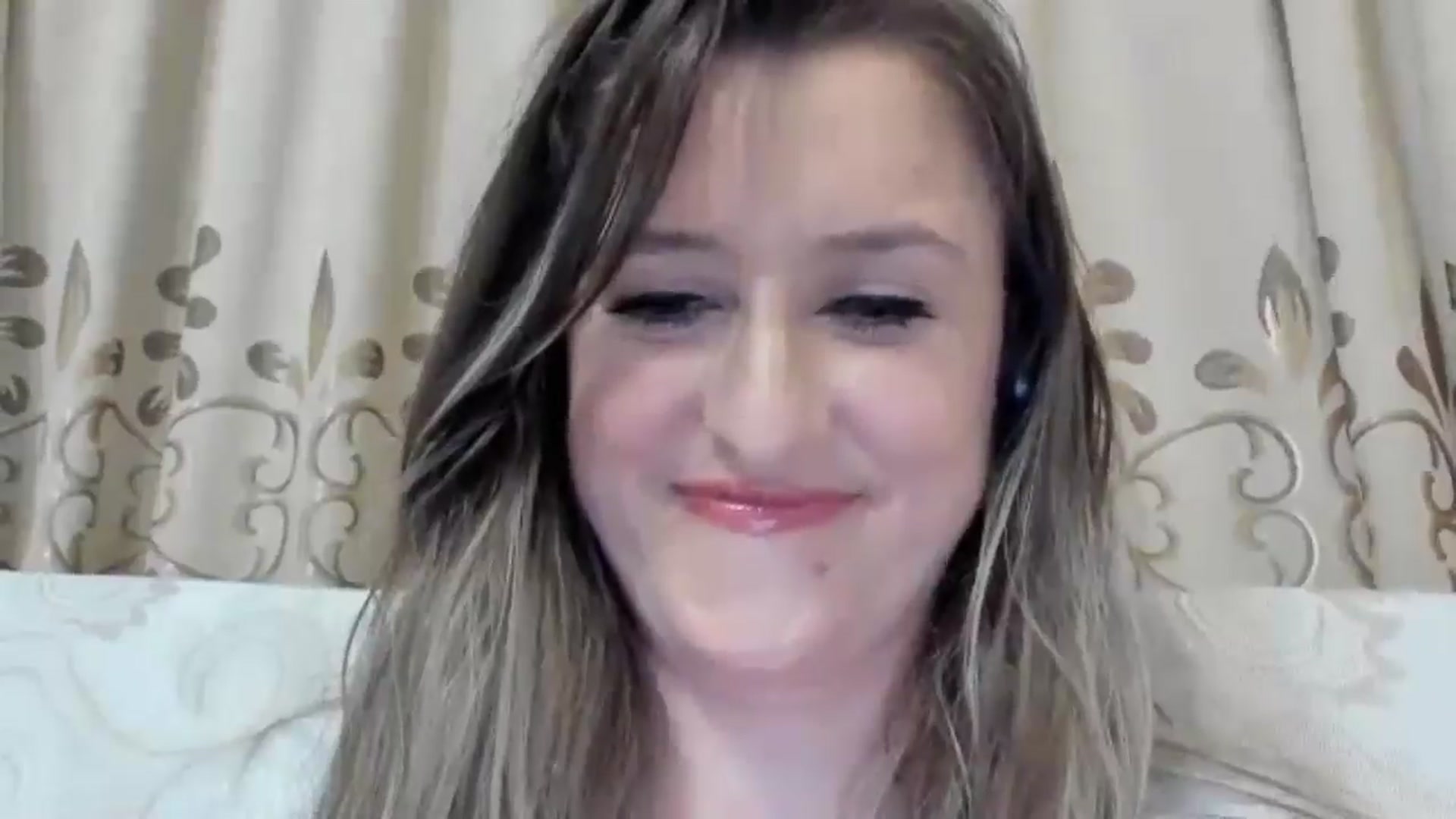 Gallery image thumbnail from BestDream's myfreecams stream on, 06/09/2025, 23:15 image 6 of 20