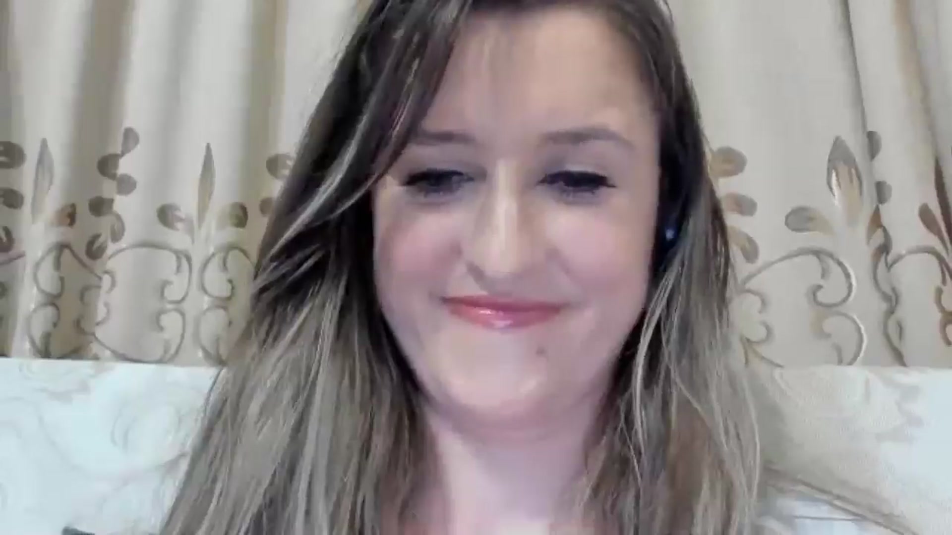 Gallery image thumbnail from BestDream's myfreecams stream on, 06/09/2025, 23:15 image 5 of 20