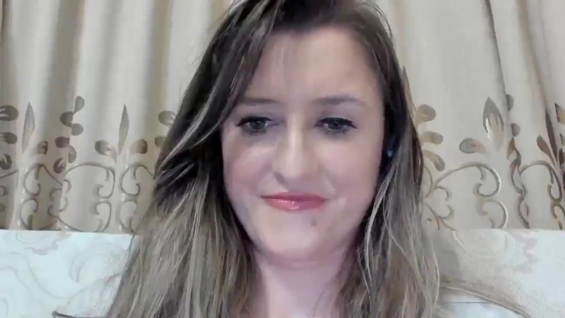 Gallery image thumbnail from BestDream's myfreecams stream on, 06/09/2025, 23:15 image 4 of 20