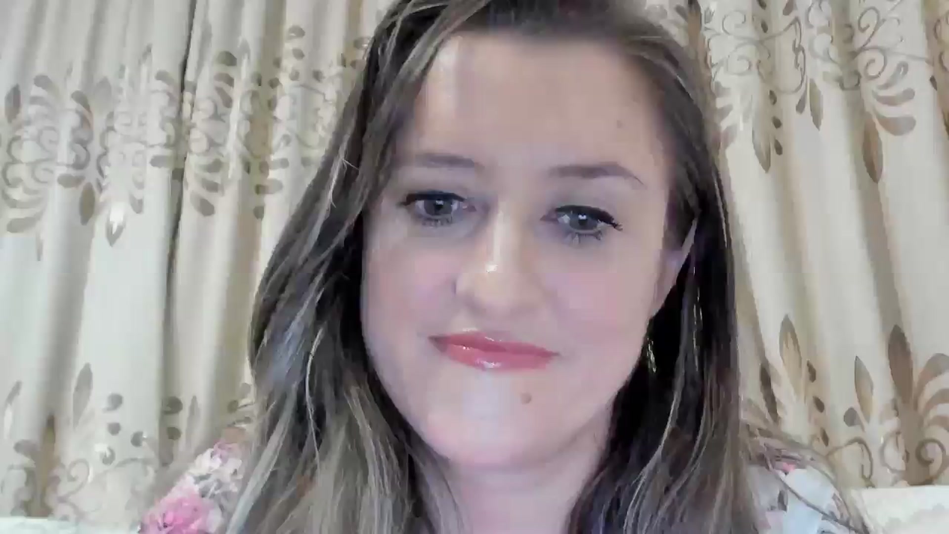 Gallery image thumbnail from BestDream's myfreecams stream on, 06/10/2025, 24:09 image 16 of 20