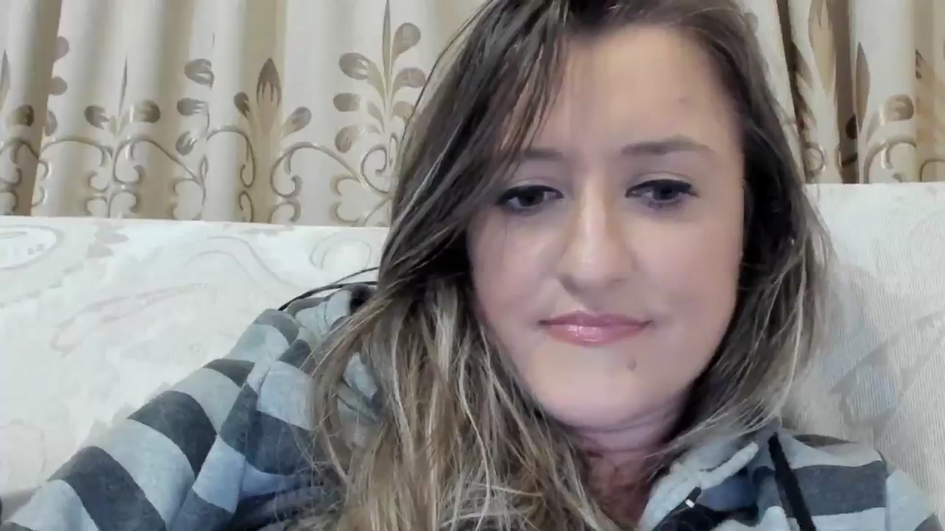 Gallery image thumbnail from BestDream's myfreecams stream on, 06/11/2025, 24:49 image 10 of 20