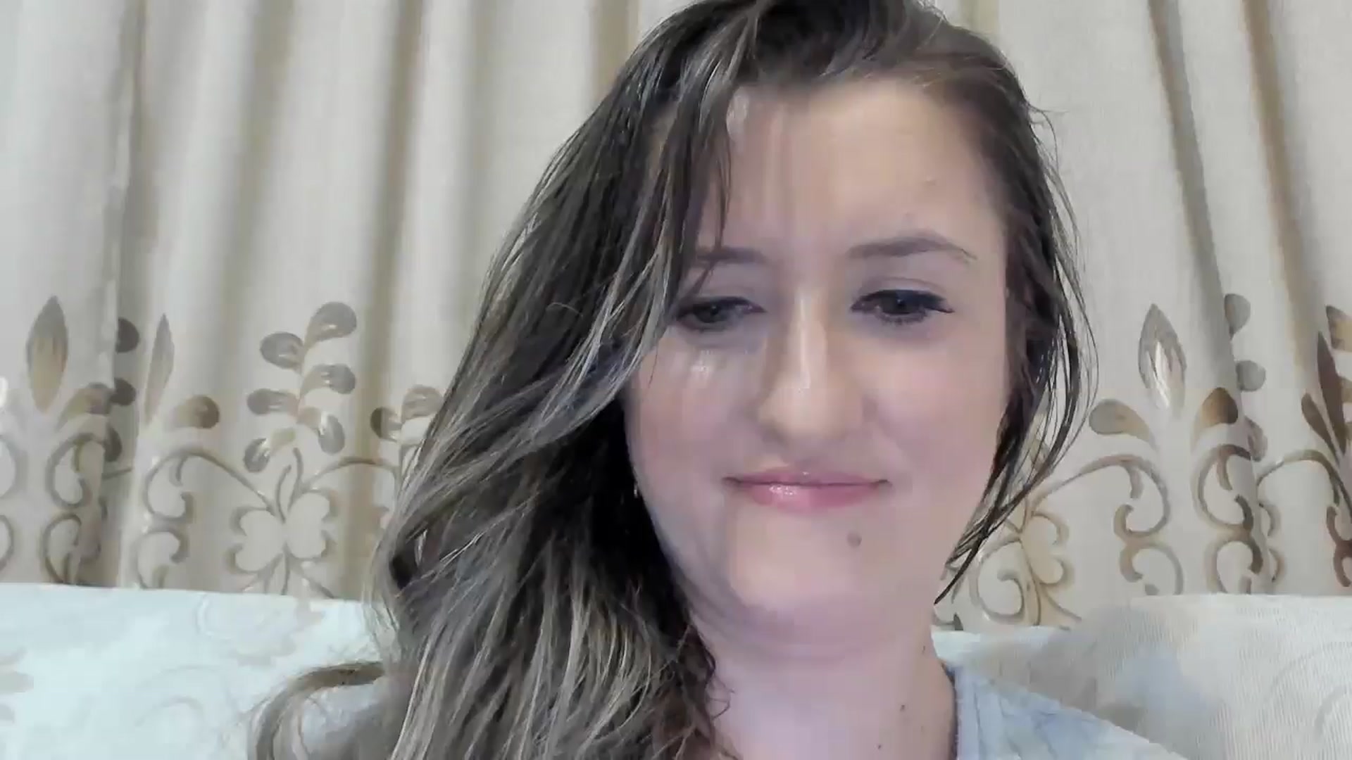 Gallery image thumbnail from BestDream's myfreecams stream on, 06/11/2025, 23:39 image 11 of 20