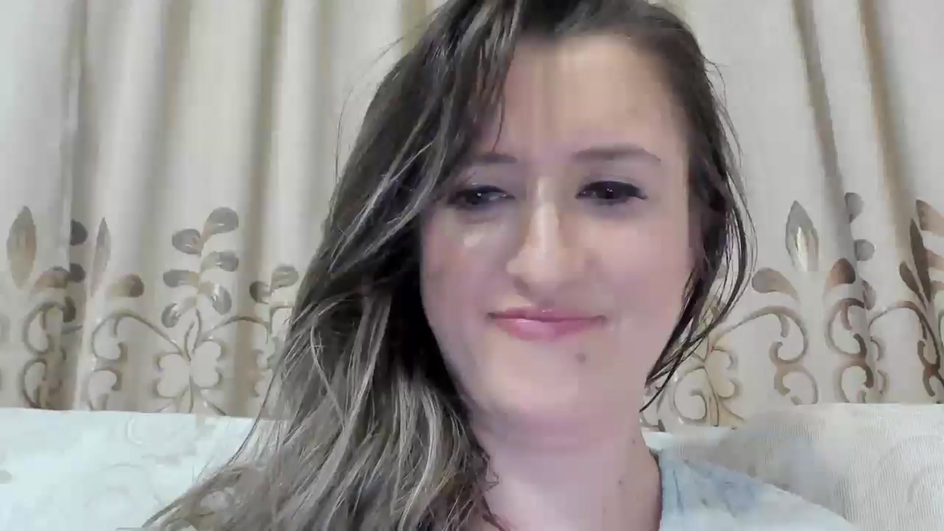 Gallery image thumbnail from BestDream's myfreecams stream on, 06/11/2025, 23:39 image 1 of 20