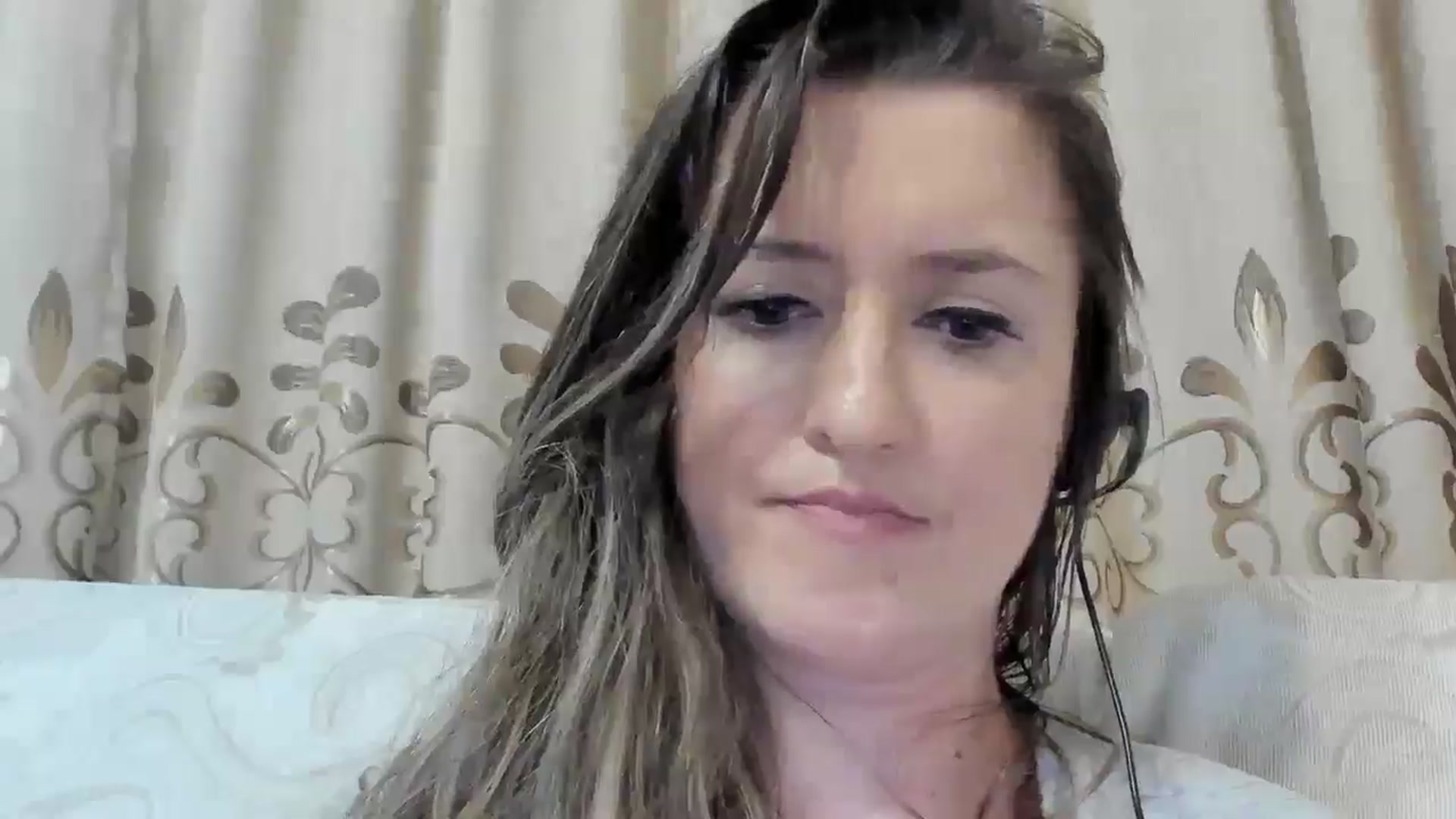 Gallery image thumbnail from BestDream's myfreecams stream on, 06/12/2025, 02:12 image 6 of 20
