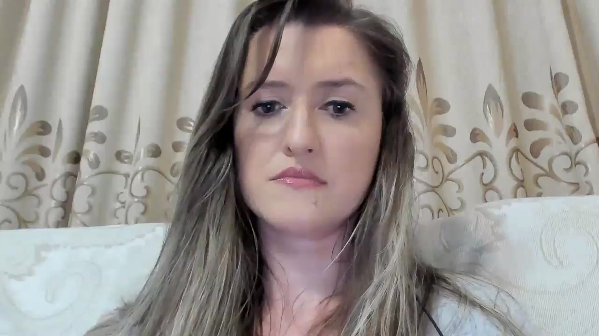 Gallery image thumbnail from BestDream's myfreecams stream on, 06/12/2025, 23:14 image 3 of 20