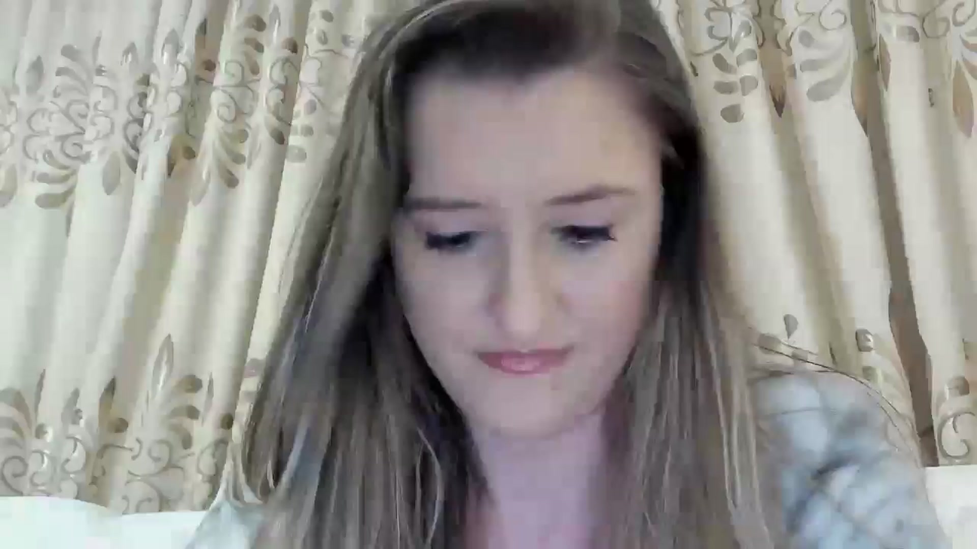 Gallery image thumbnail from BestDream's myfreecams stream on, 06/13/2025, 02:13 image 15 of 20