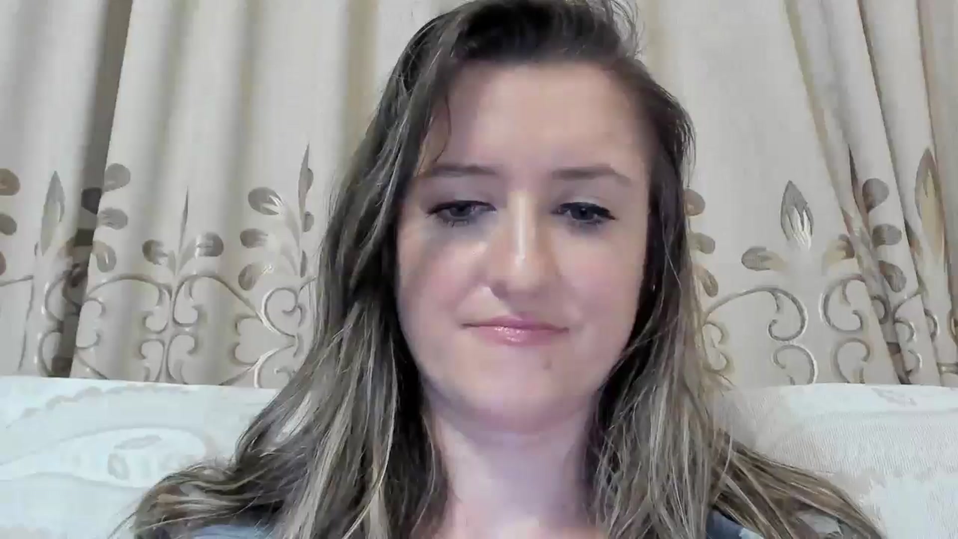 Gallery image thumbnail from BestDream's myfreecams stream on, 06/14/2025, 22:21 image 14 of 20