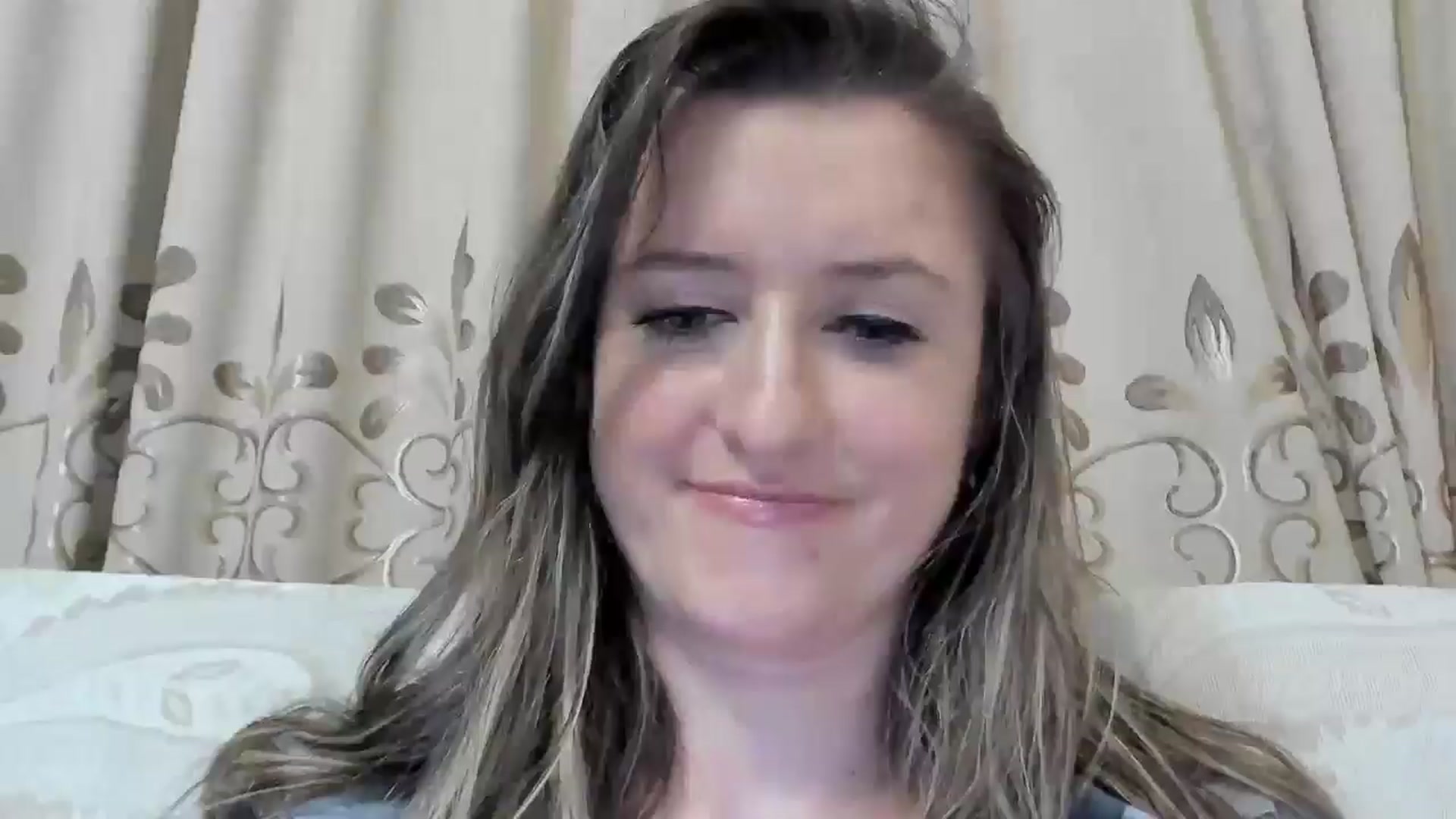 Gallery image thumbnail from BestDream's myfreecams stream on, 06/14/2025, 22:21 image 13 of 20