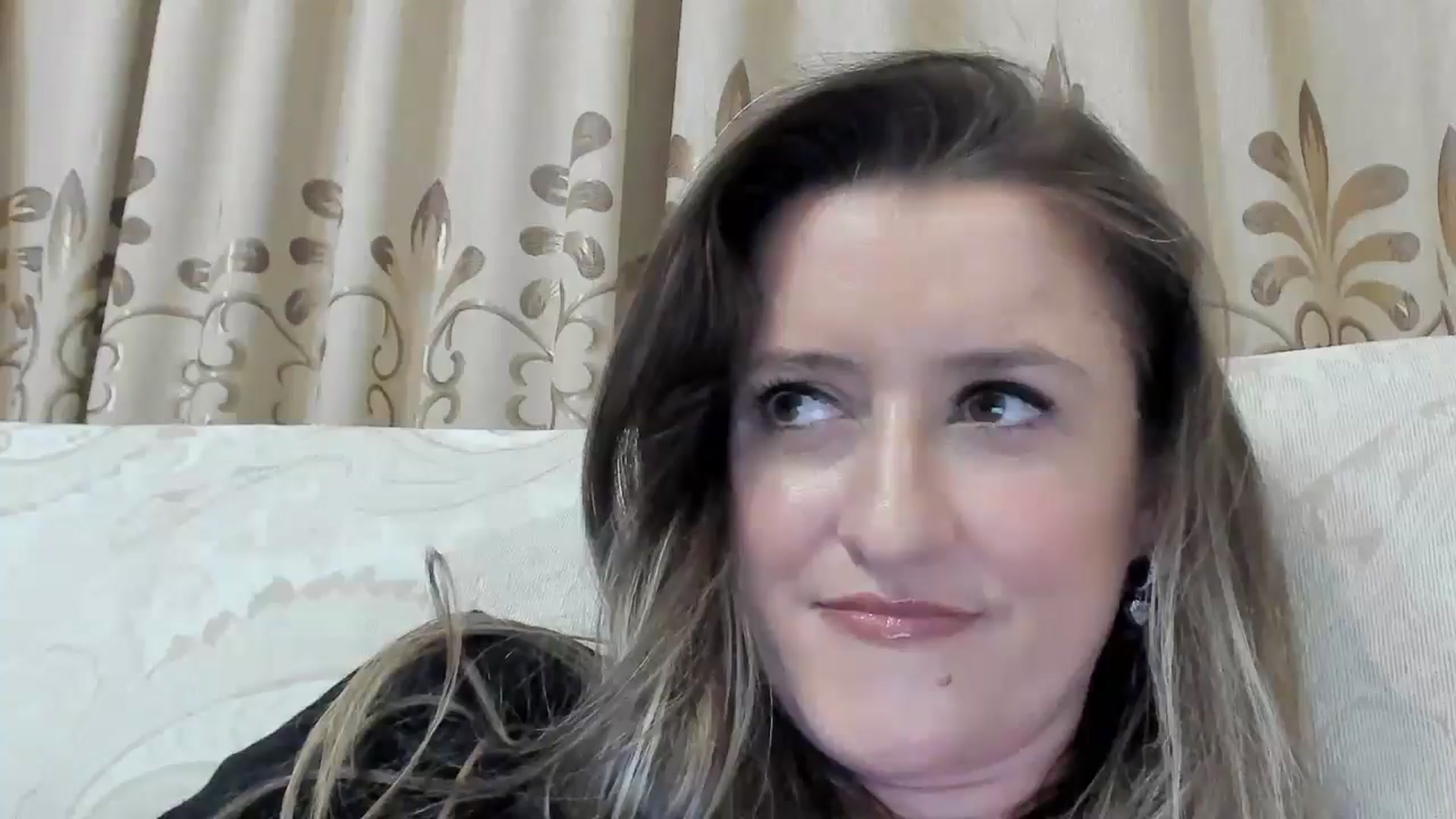 Gallery image thumbnail from BestDream's myfreecams stream on, 06/15/2025, 22:55 image 19 of 20