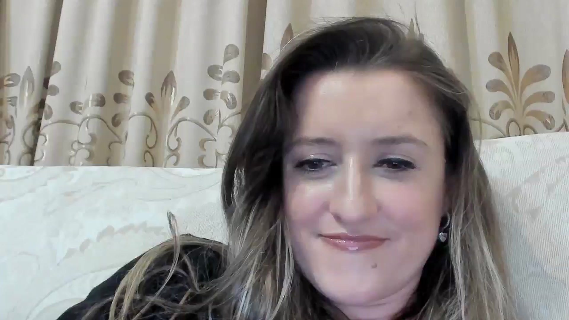 Gallery image thumbnail from BestDream's myfreecams stream on, 06/15/2025, 22:55 image 17 of 20
