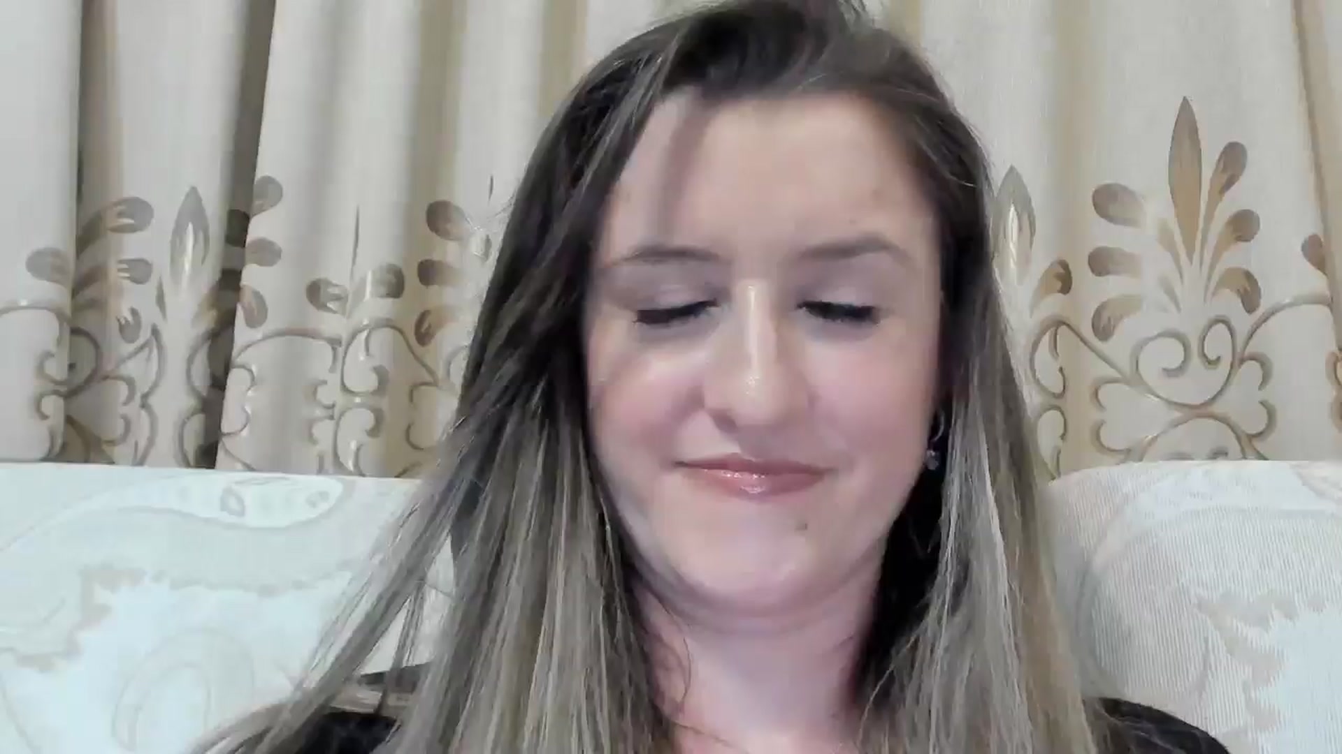 Gallery image thumbnail from BestDream's myfreecams stream on, 06/16/2025, 24:09 image 9 of 20
