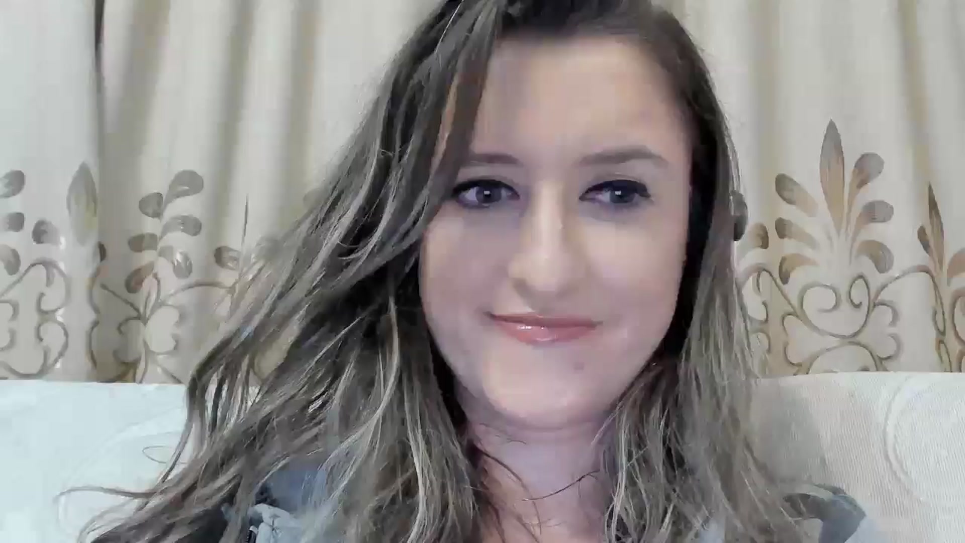 Gallery image thumbnail from BestDream's myfreecams stream on, 06/16/2025, 22:19 image 8 of 20
