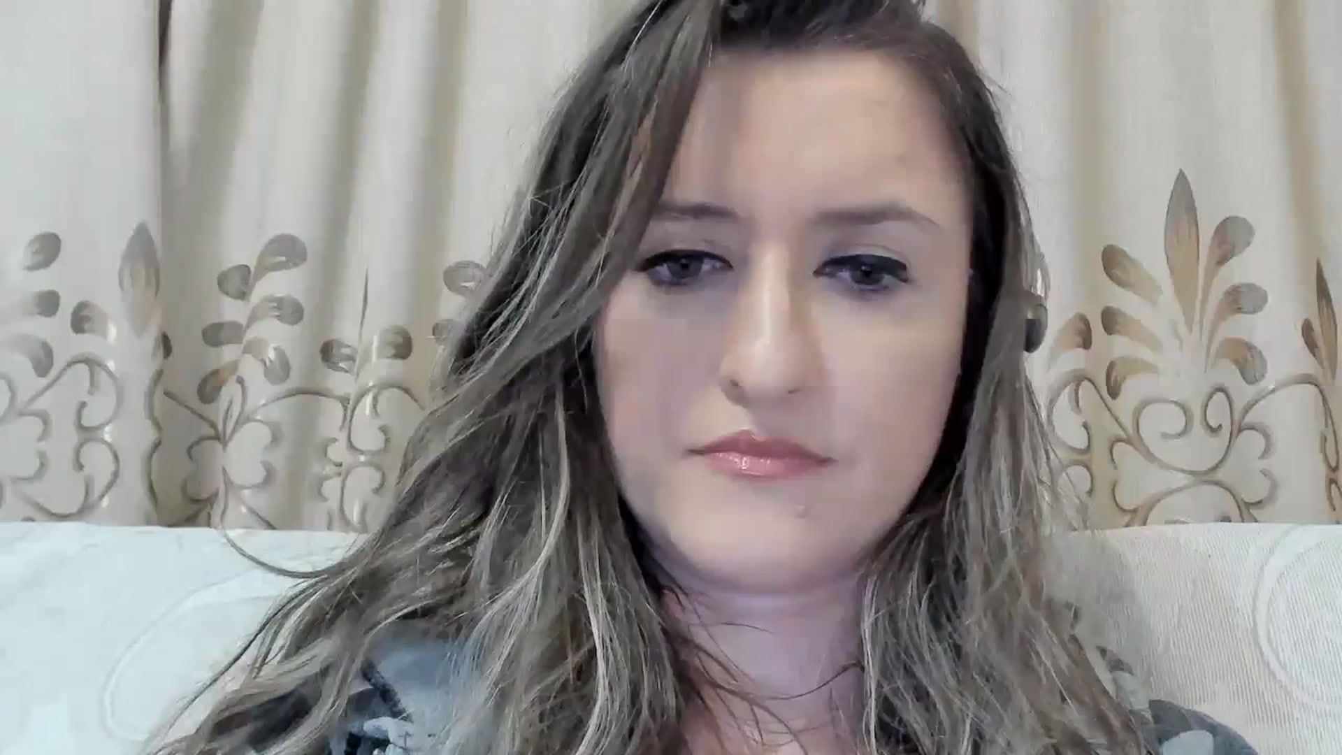Gallery image thumbnail from BestDream's myfreecams stream on, 06/16/2025, 22:19 image 6 of 20
