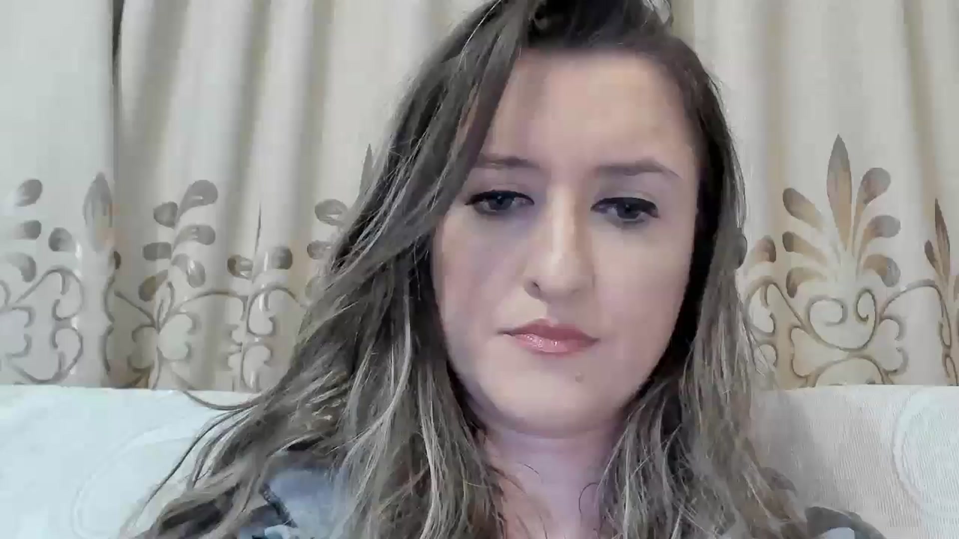 Gallery image thumbnail from BestDream's myfreecams stream on, 06/16/2025, 22:19 image 4 of 20