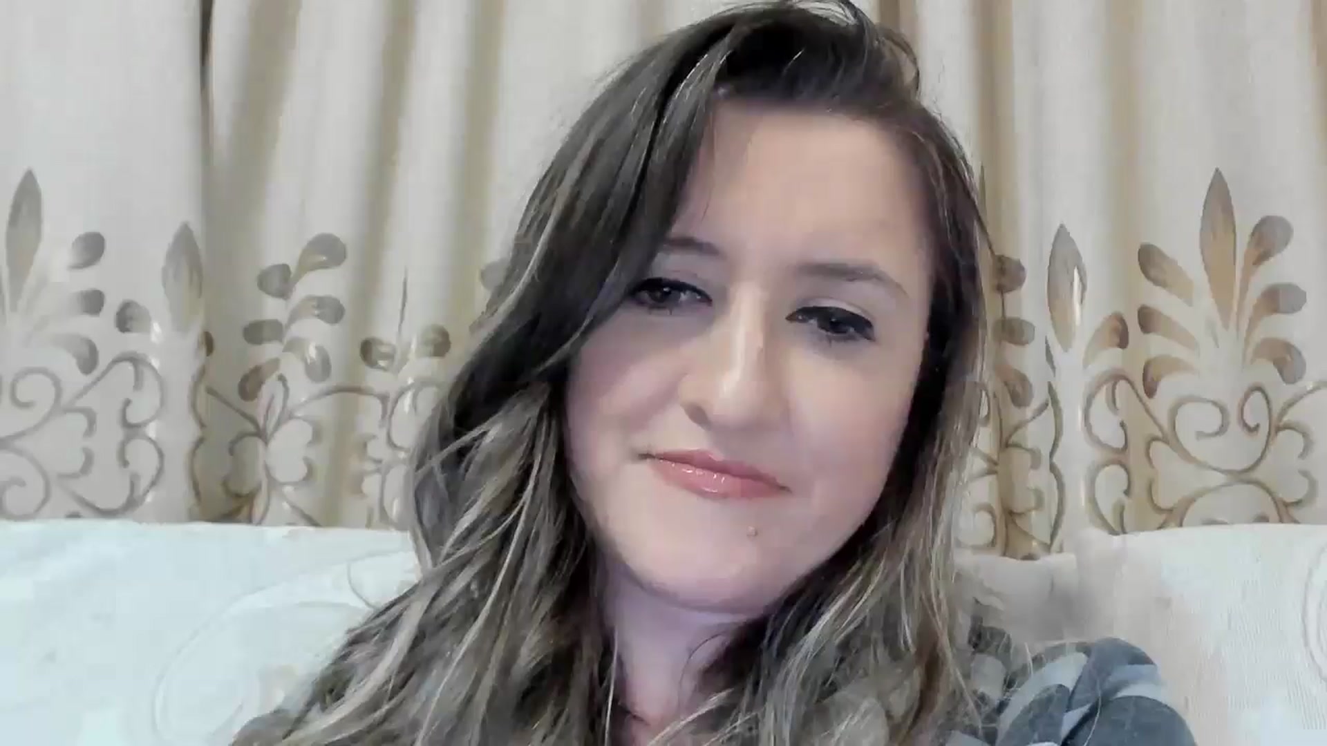 Gallery image thumbnail from BestDream's myfreecams stream on, 06/16/2025, 23:49 image 19 of 20