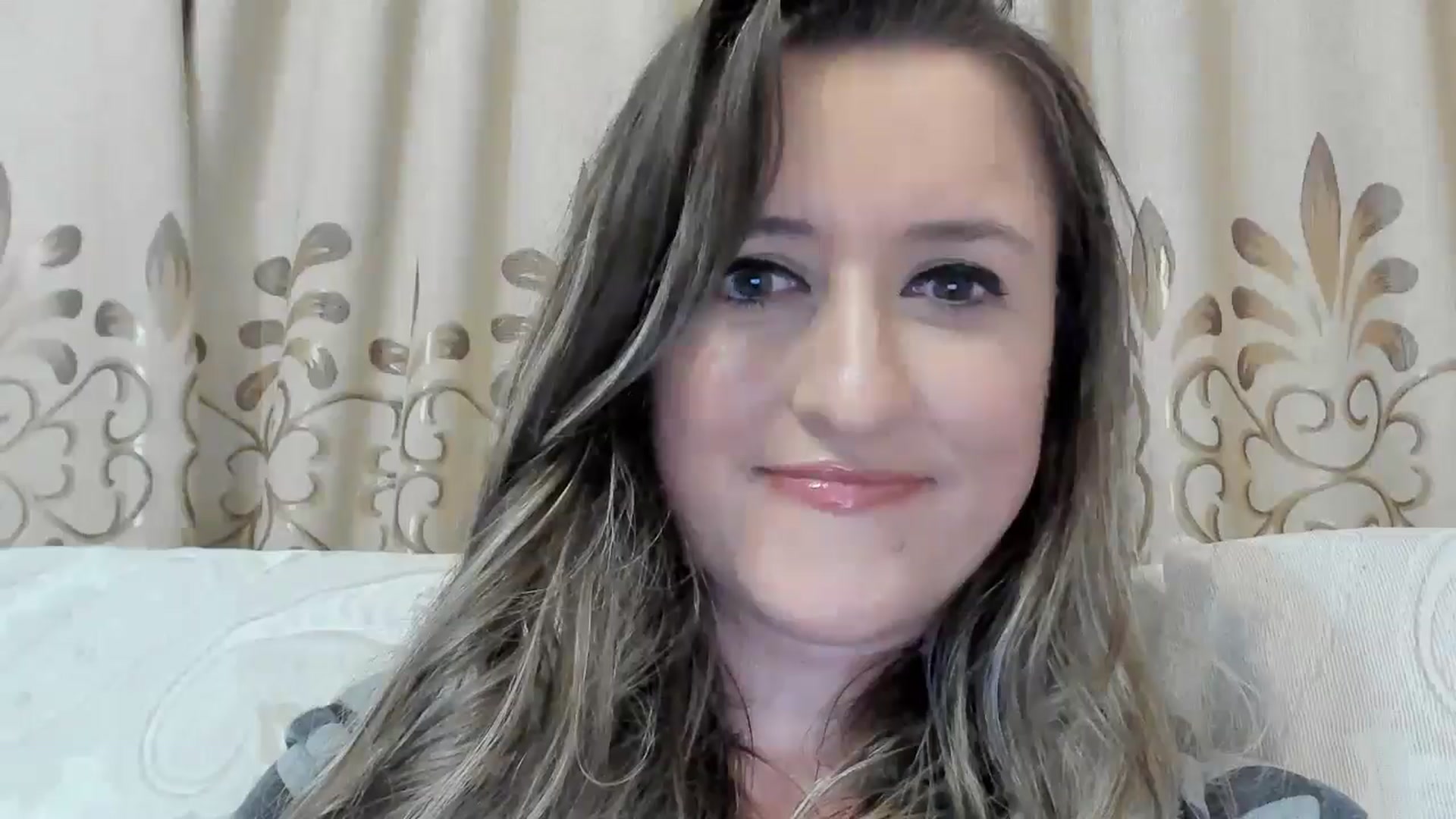 Gallery image thumbnail from BestDream's myfreecams stream on, 06/16/2025, 23:49 image 7 of 20