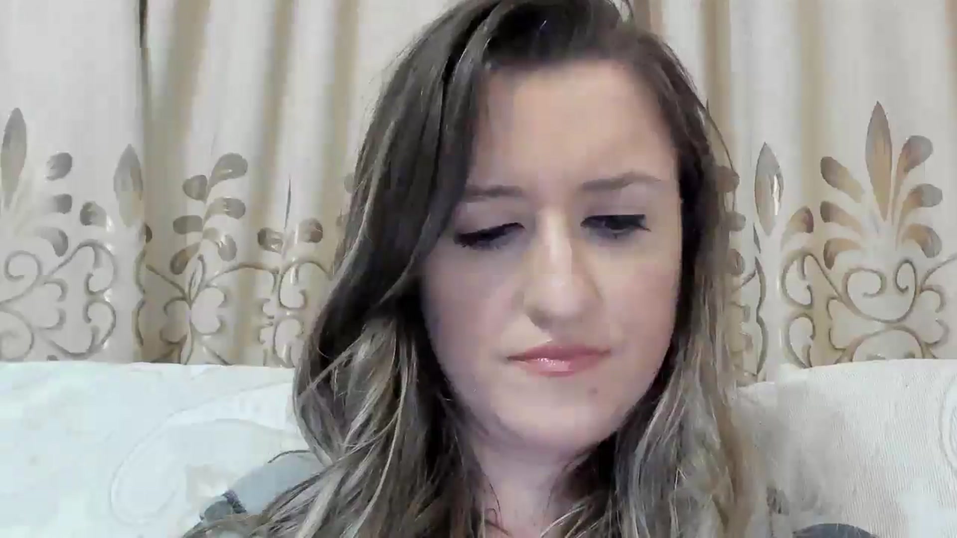 Gallery image thumbnail from BestDream's myfreecams stream on, 06/16/2025, 23:49 image 18 of 20