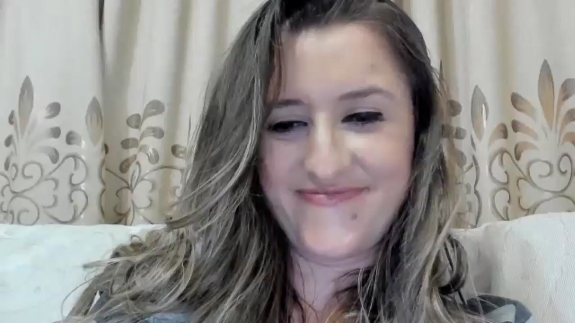 Gallery image thumbnail from BestDream's myfreecams stream on, 06/17/2025, 02:13 image 3 of 20