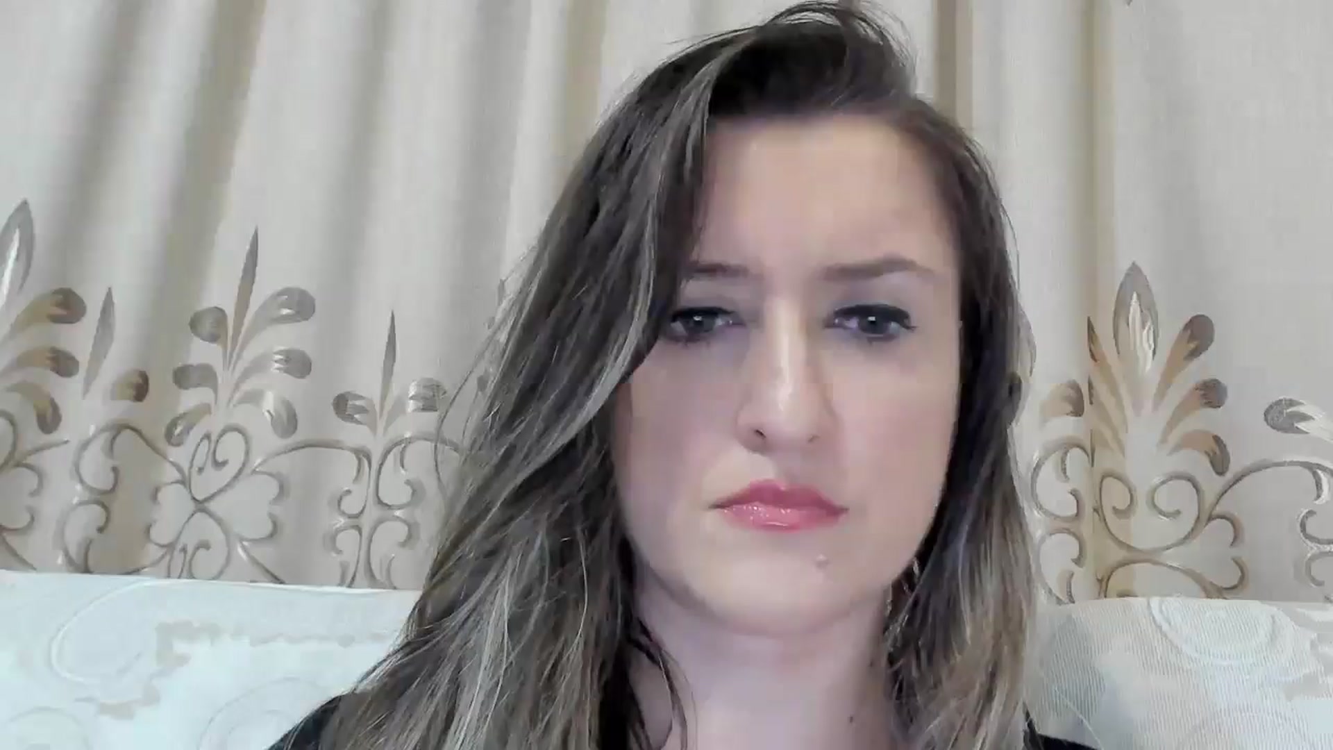 Gallery image thumbnail from BestDream's myfreecams stream on, 06/17/2025, 21:45 image 14 of 20