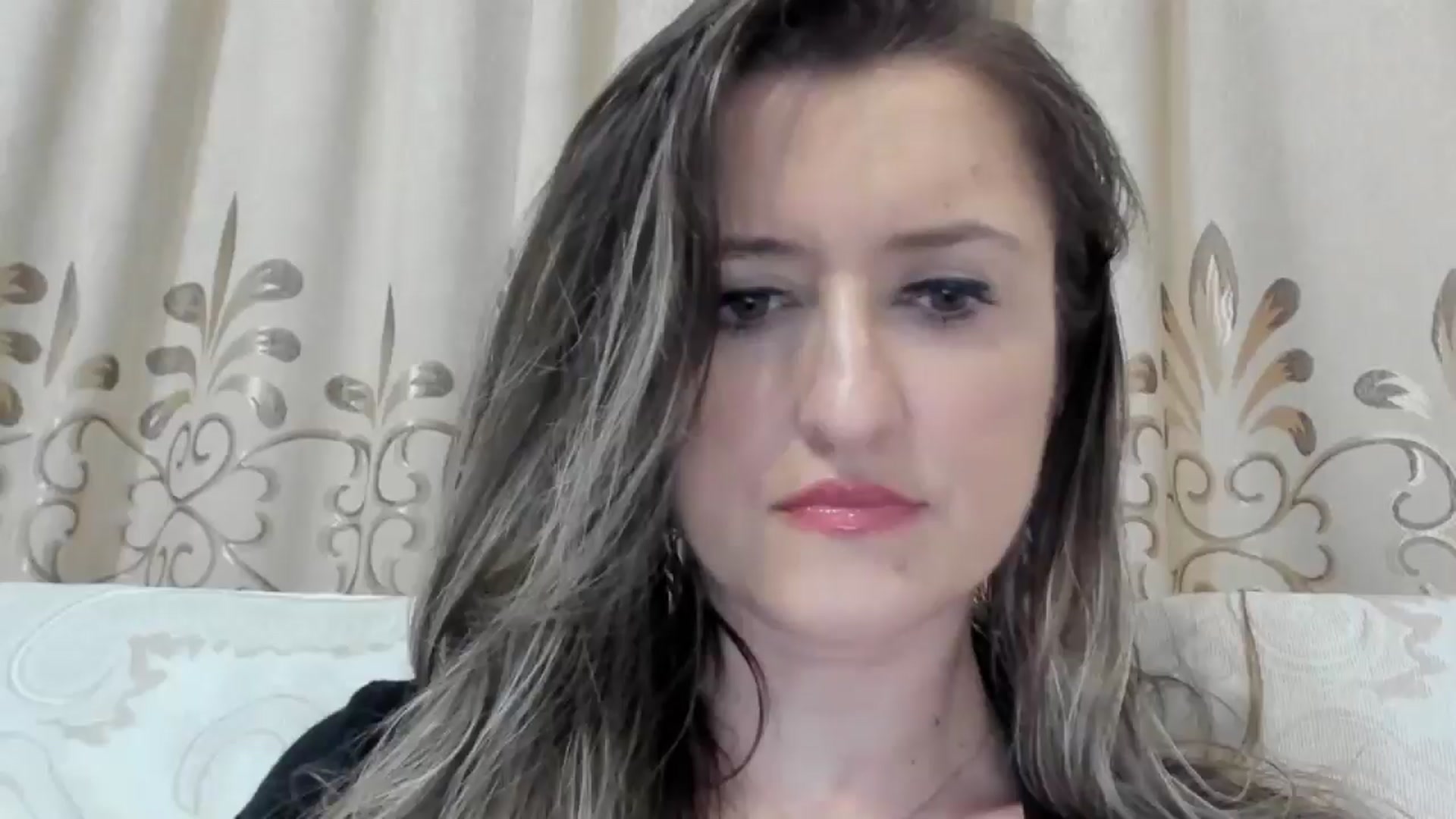 Gallery image thumbnail from BestDream's myfreecams stream on, 06/17/2025, 21:45 image 1 of 20