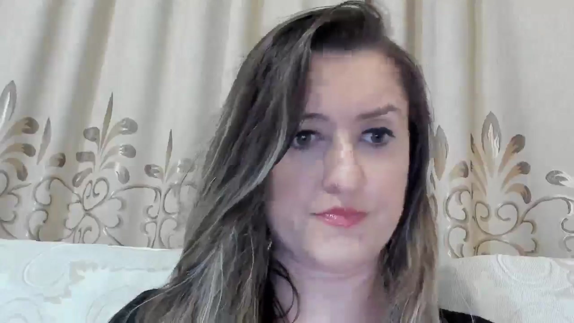 Gallery image thumbnail from BestDream's myfreecams stream on, 06/17/2025, 21:45 image 16 of 20