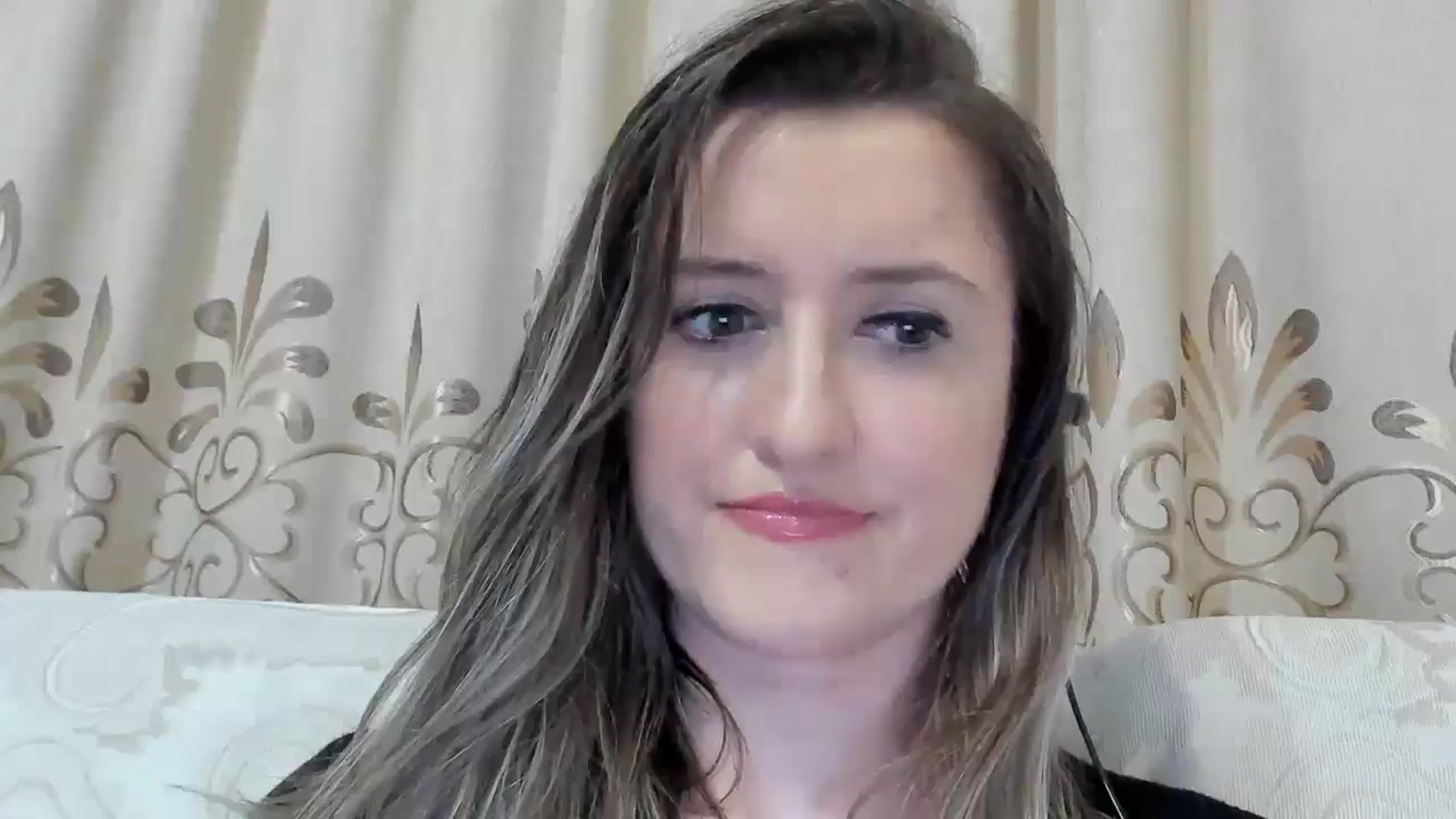 Gallery image thumbnail from BestDream's myfreecams stream on, 06/17/2025, 22:16 image 1 of 20