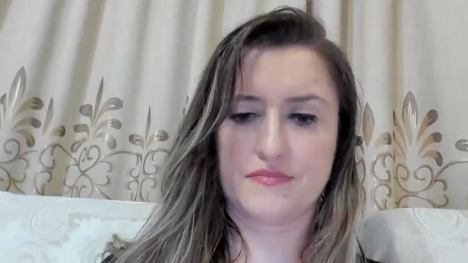 Gallery image thumbnail from BestDream's myfreecams stream on, 06/17/2025, 22:16 image 12 of 20