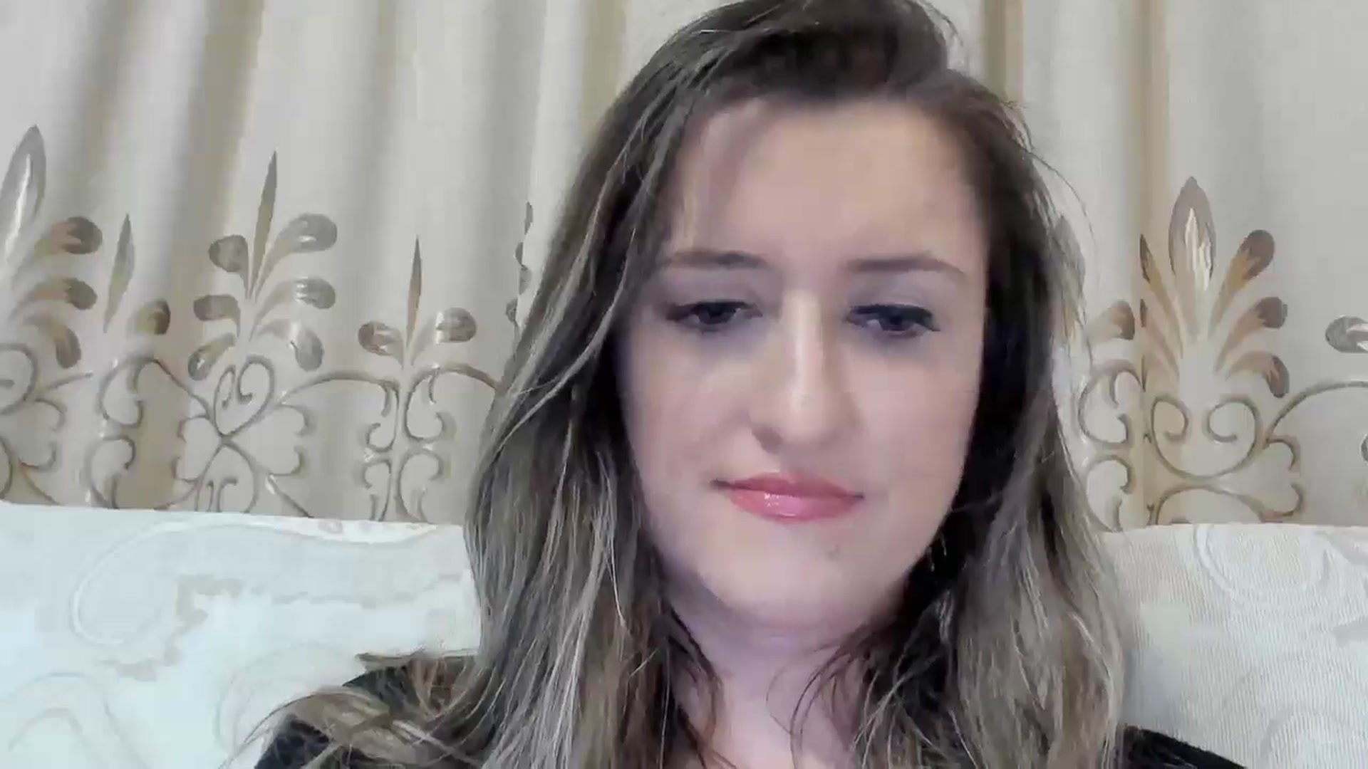 Gallery image thumbnail from BestDream's myfreecams stream on, 06/17/2025, 23:08 image 15 of 20