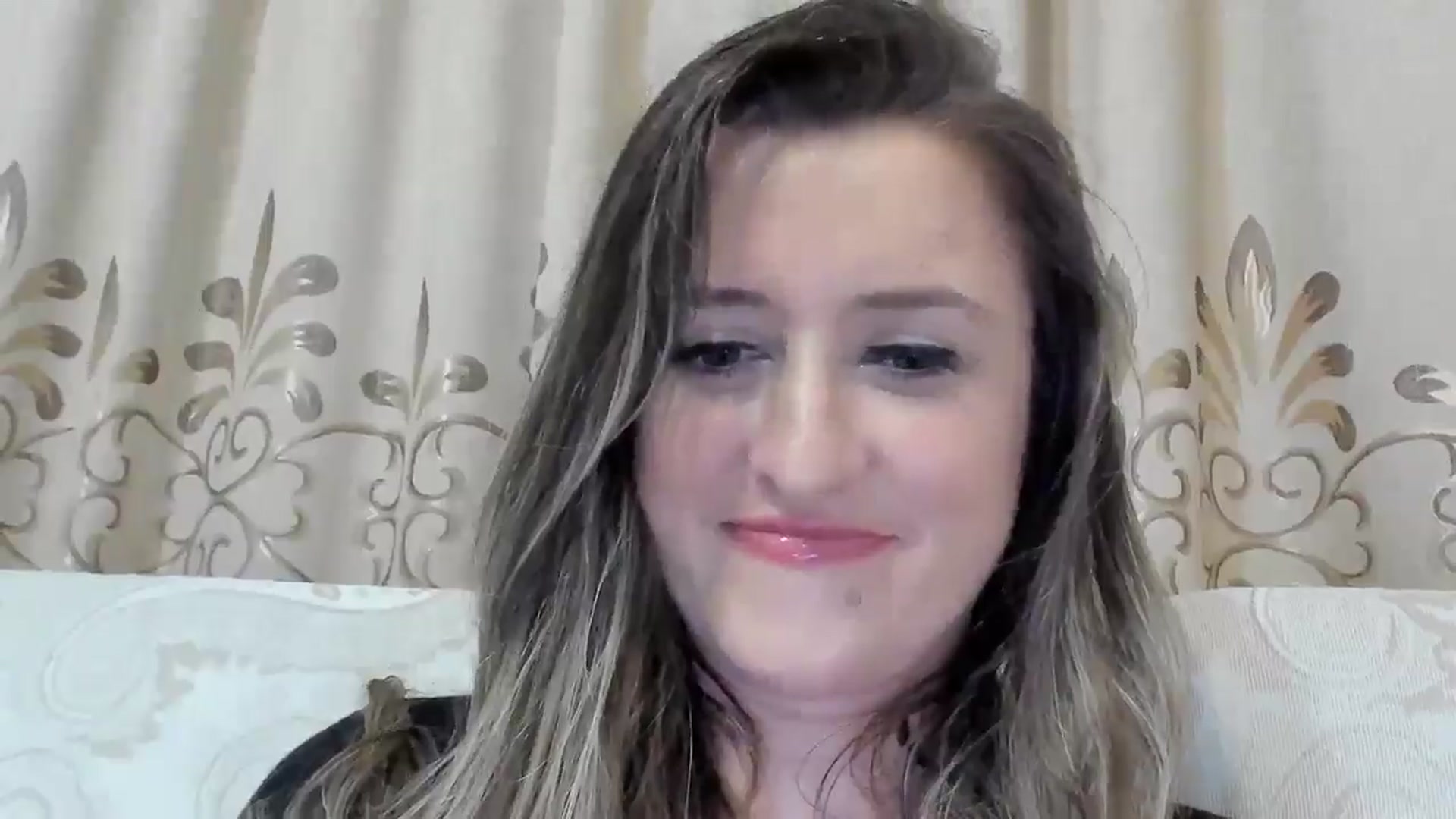 Gallery image thumbnail from BestDream's myfreecams stream on, 06/17/2025, 23:08 image 9 of 20