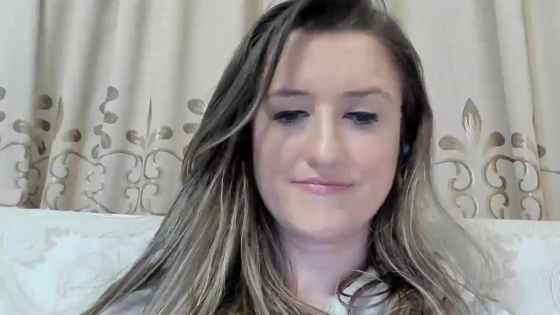 Gallery image thumbnail from BestDream's myfreecams stream on, 06/18/2025, 23:06 image 13 of 20