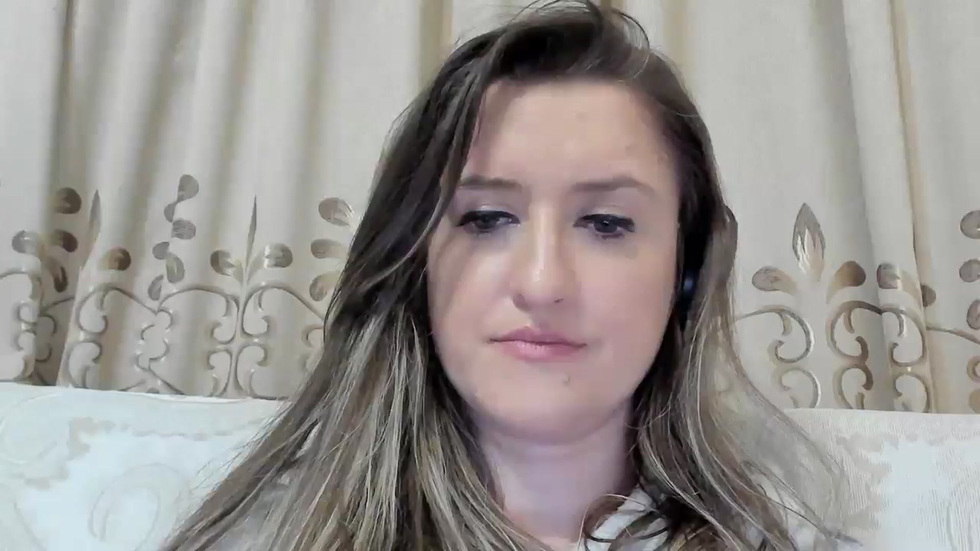 Gallery image thumbnail from BestDream's myfreecams stream on, 06/18/2025, 23:06 image 11 of 20
